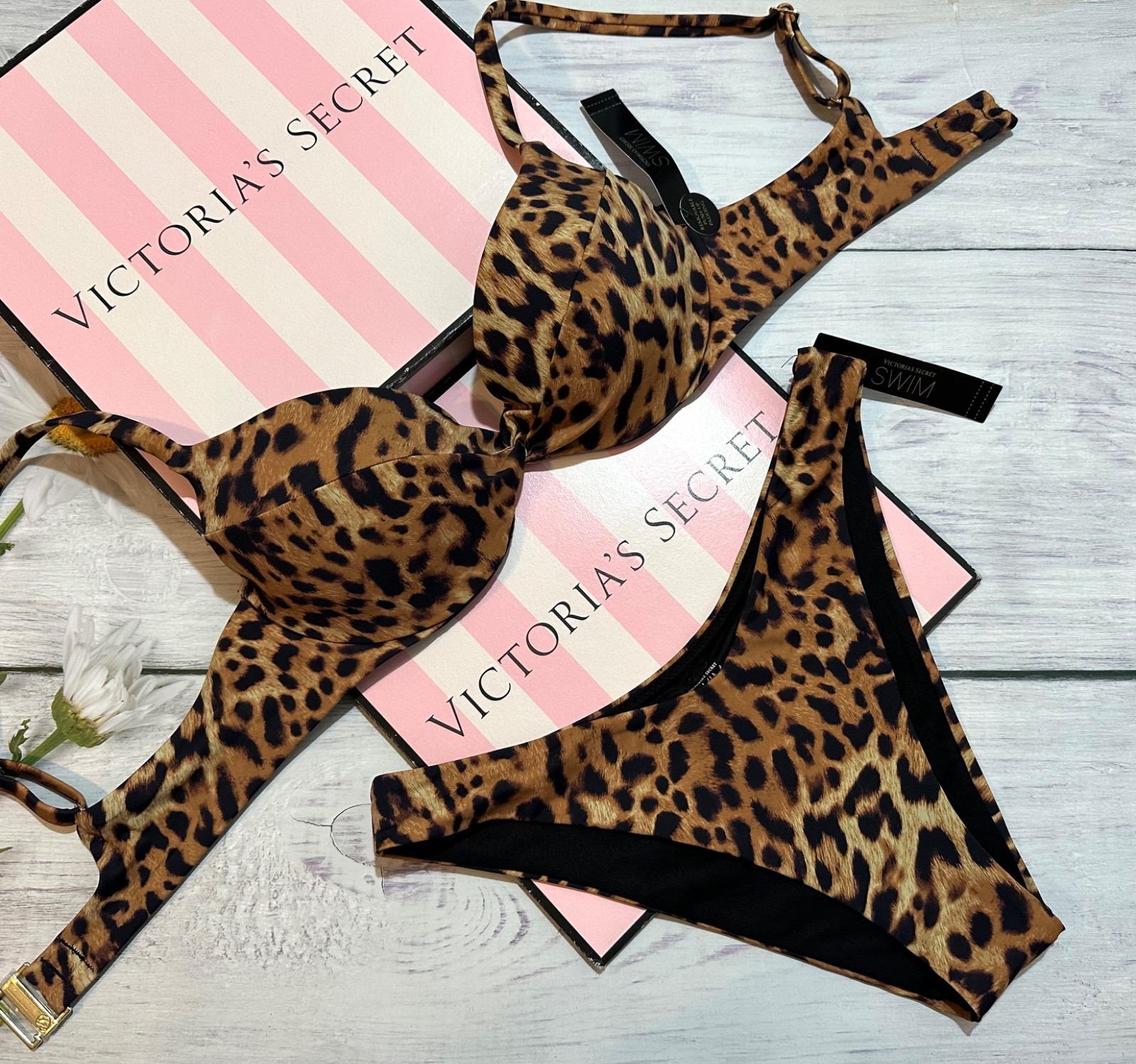Victoria’s Secret Swim Twist Removable Push-Up Cheeky Set Brazilian Leopard