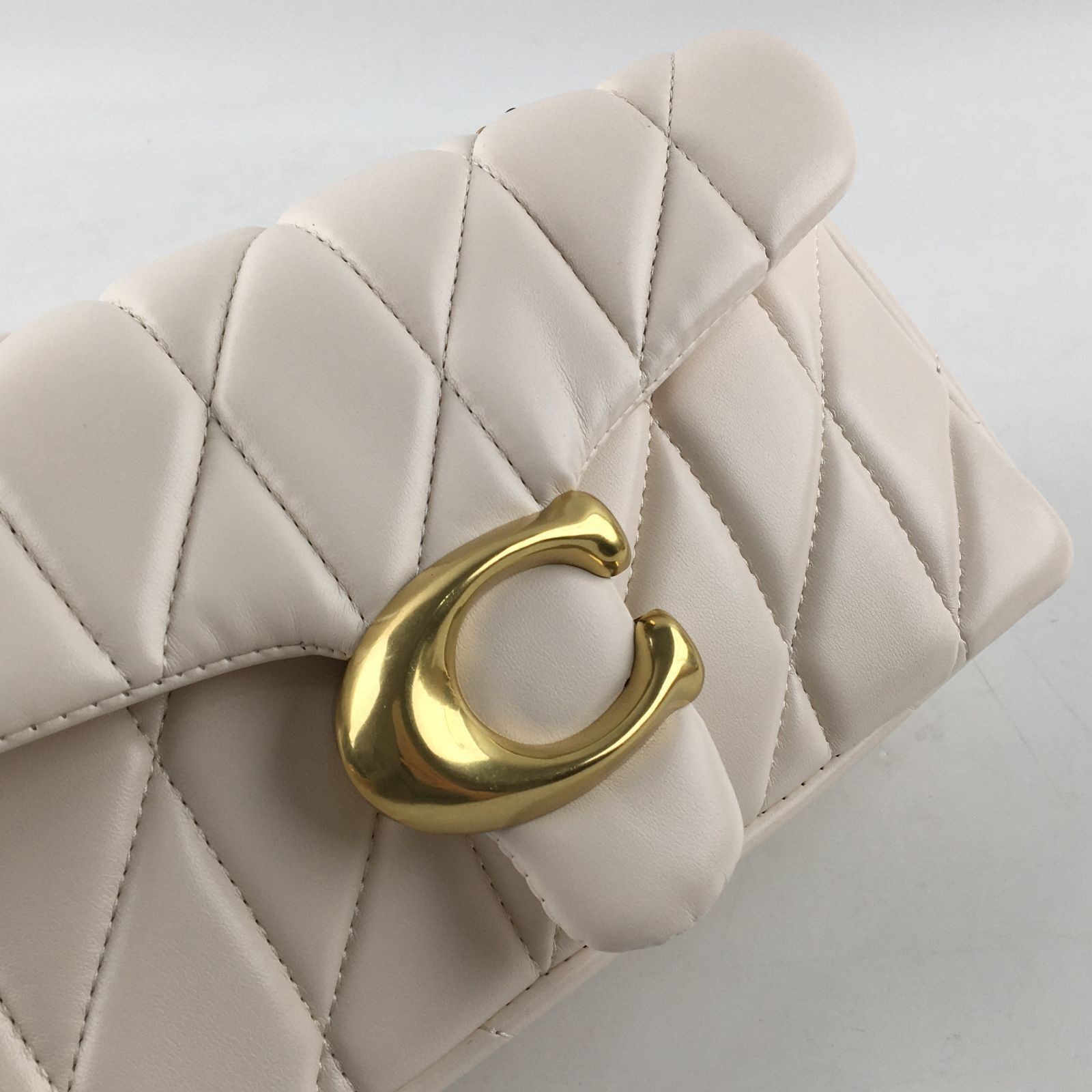 COACH Tabby Shoulder Bag 26 Quilted CP150 Brass / Chalk White Leather Outlet New
