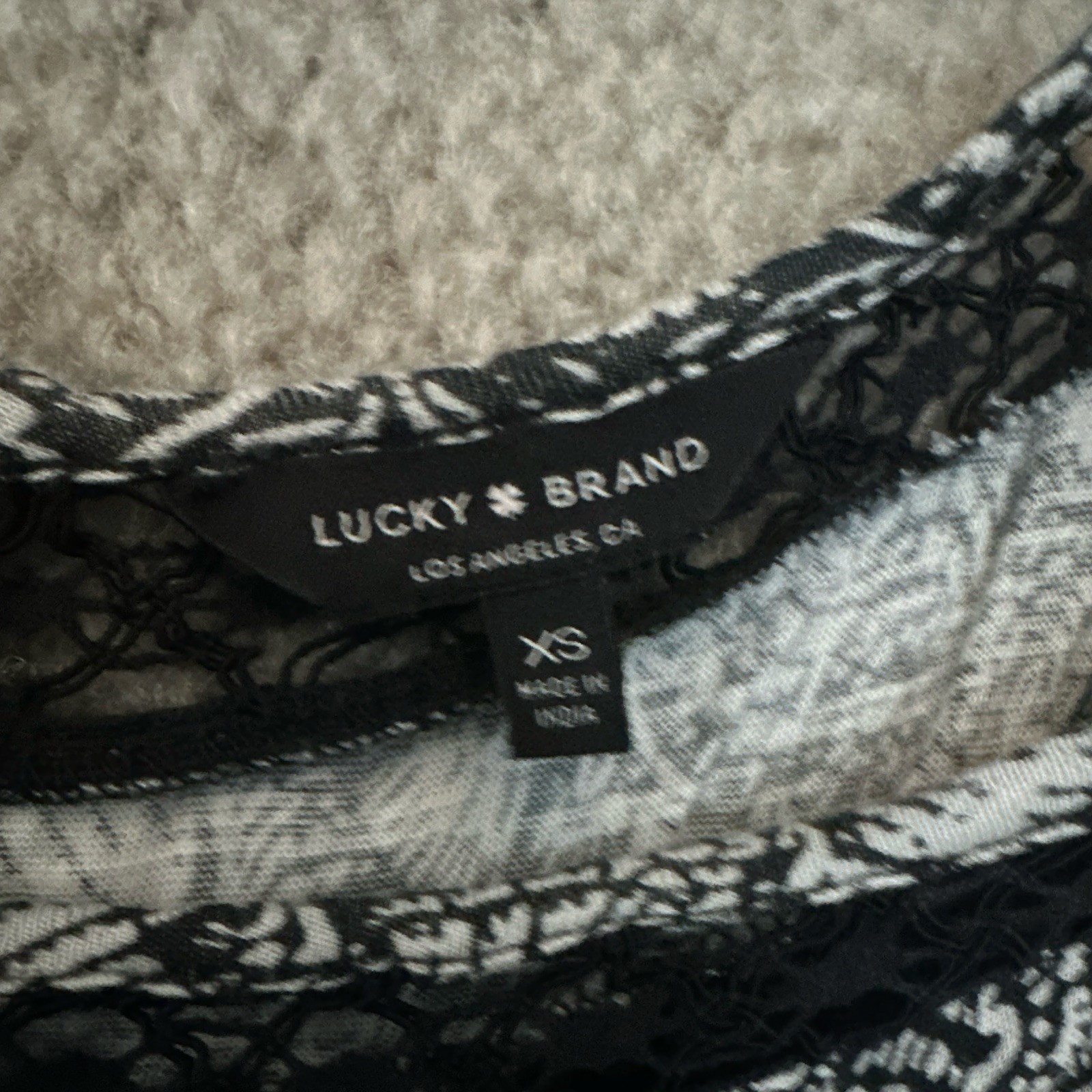Lucky Brand Black & White Floral Lace Cold Shoulder Scoop Neck Top XS
