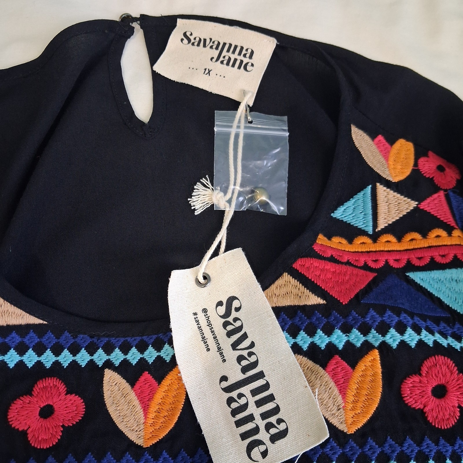 New Savanna Jane Womens Boho Embroidered Peasant Blouse Multi-Colored Flowy 1X