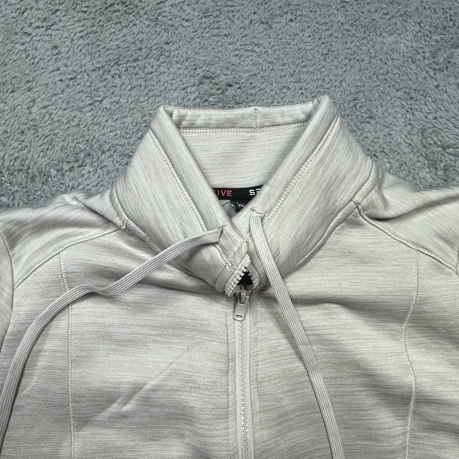 Spyder Active Jacket Womens XL Beige Full Zip Stretch Zip Pockets Activewear EUC