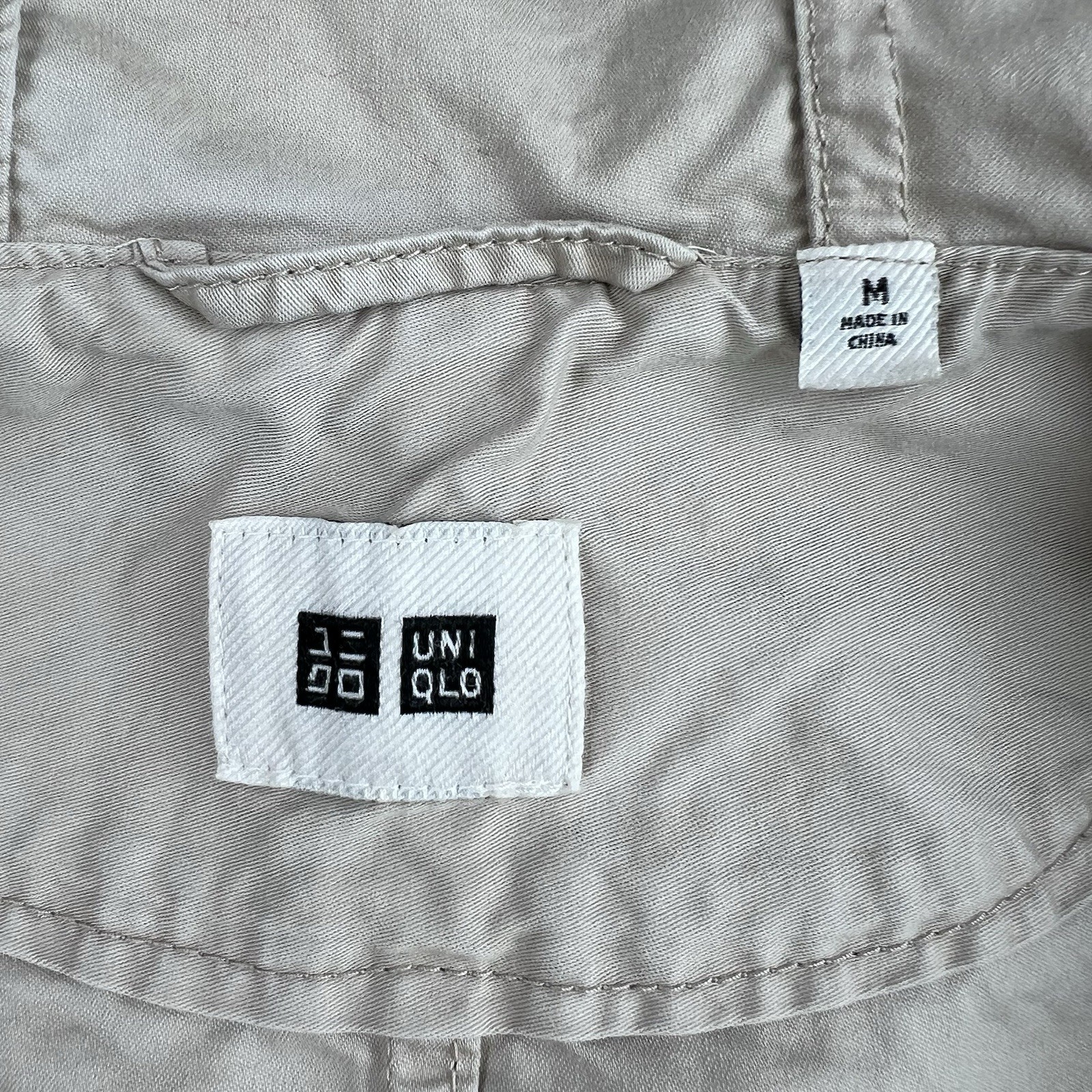 Uniqlo Utility Parka Jacket Womens Medium Beige Drawstring Waist Hooded Fishtail