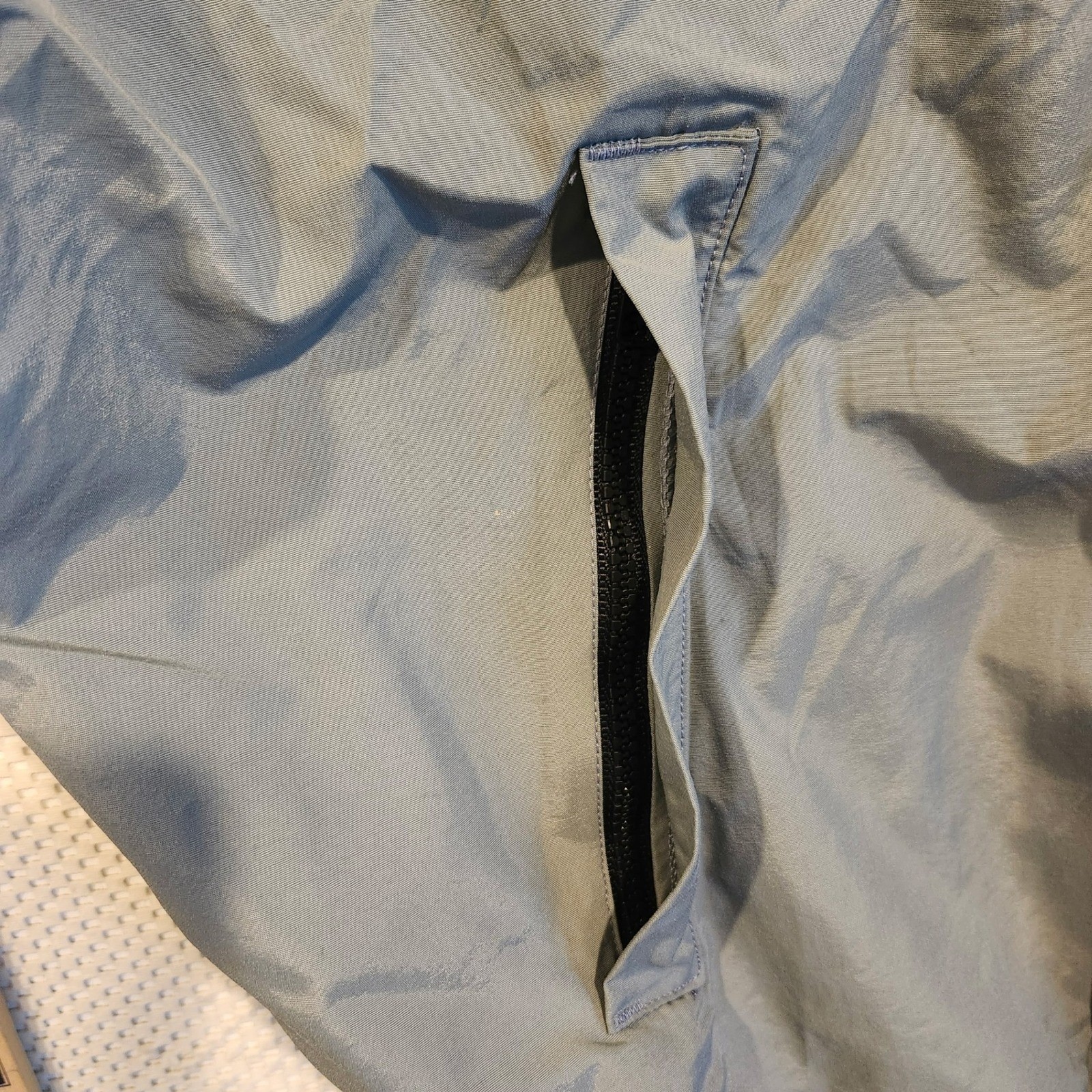 US Army IPFU Training Jacket Grey Black Large Long Military Windbreaker