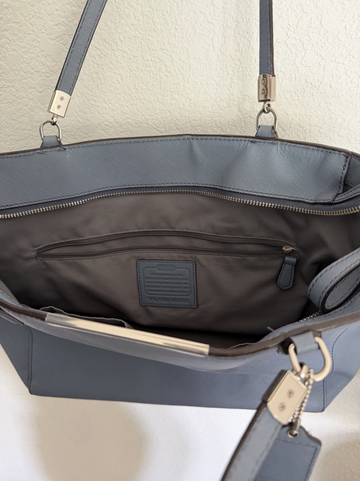 Coach Madison Tote Bag Saffiano Leather East/West Purse in Blue