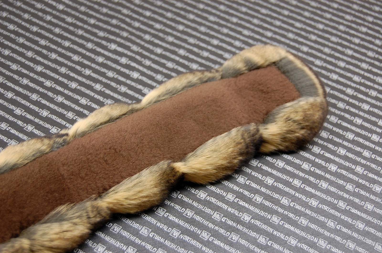 Luxury Chinchilla Fur Scarf with Nutria Fur Lining, Handmade in Japan, 60cm