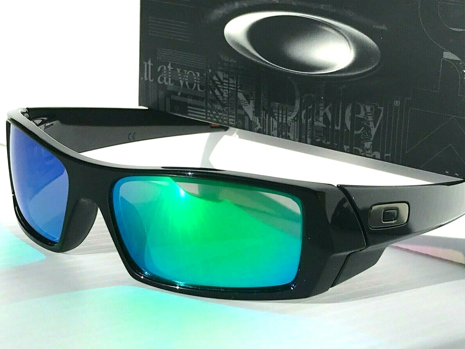 NEW Oakley GASCAN Black polished POLARIZED Galaxy Jade Iridium Sunglass 9014