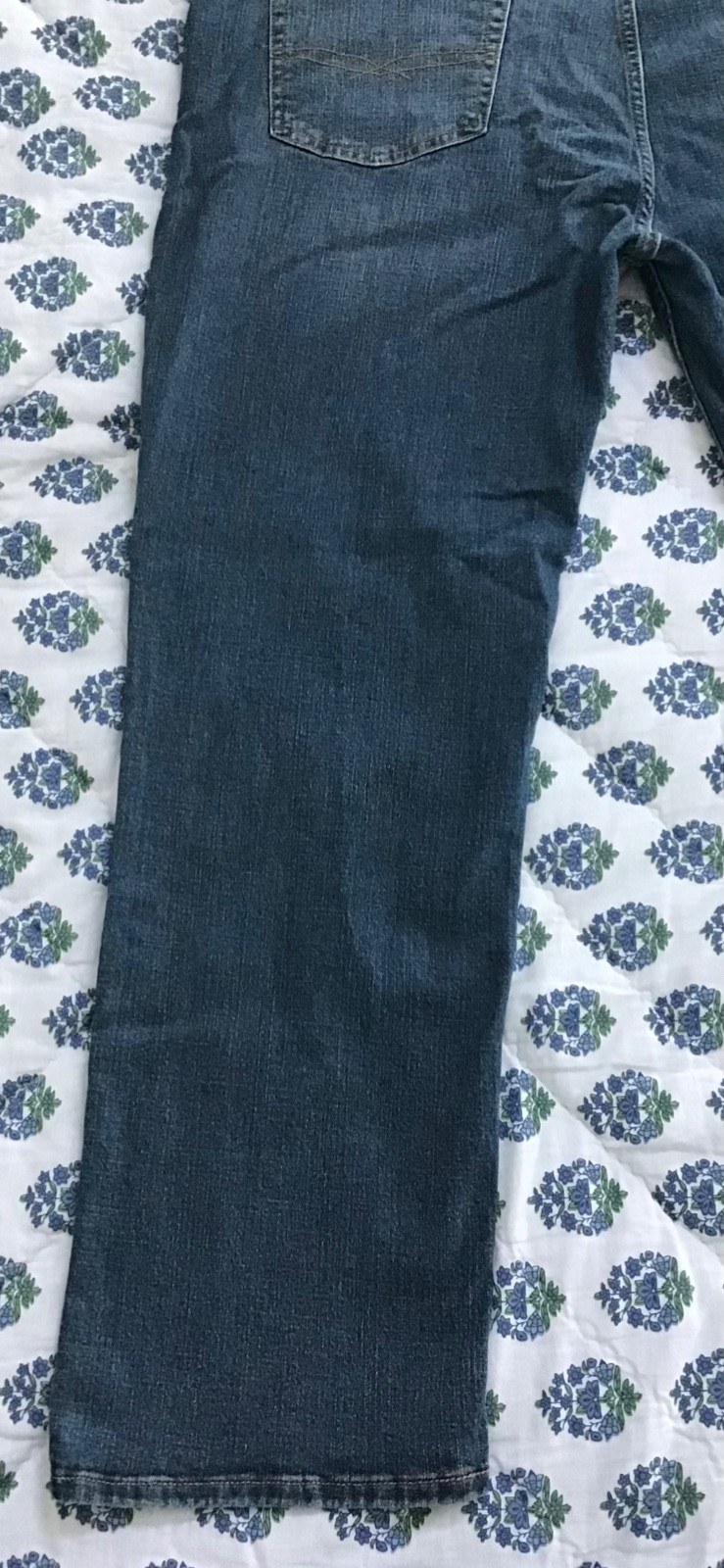 LEVI’S SIGNATURE 567 STRAIGHT Men’s Medium Wash Denim Blue Jeans Size 44×30