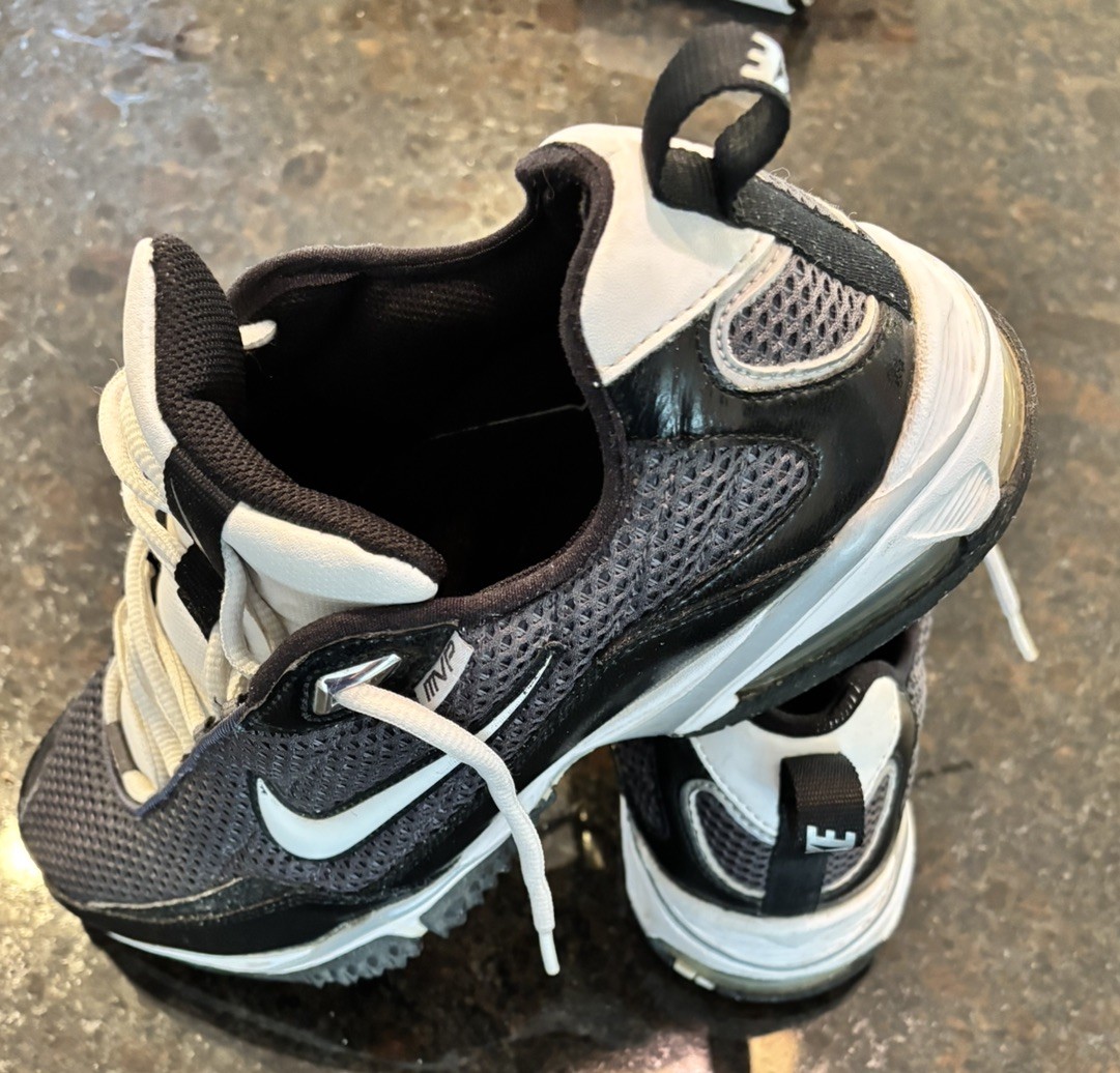 Nike Air MVP Running Cross Training Shoe Men’s Size 10.5 EU44.5 (336518-011)