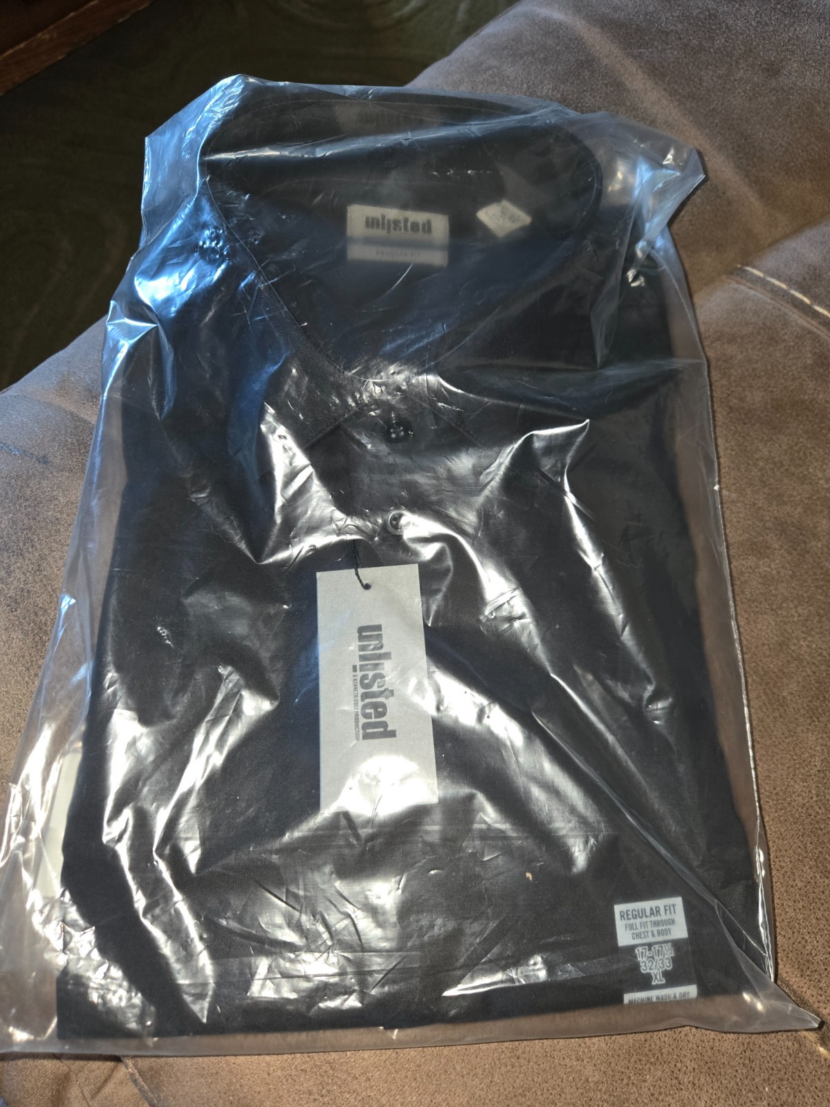 Kenneth Cole Men’s Dress Shirt, Black, XL (17-17.5, 32/33) 60 Cotton/40 Poly NWT