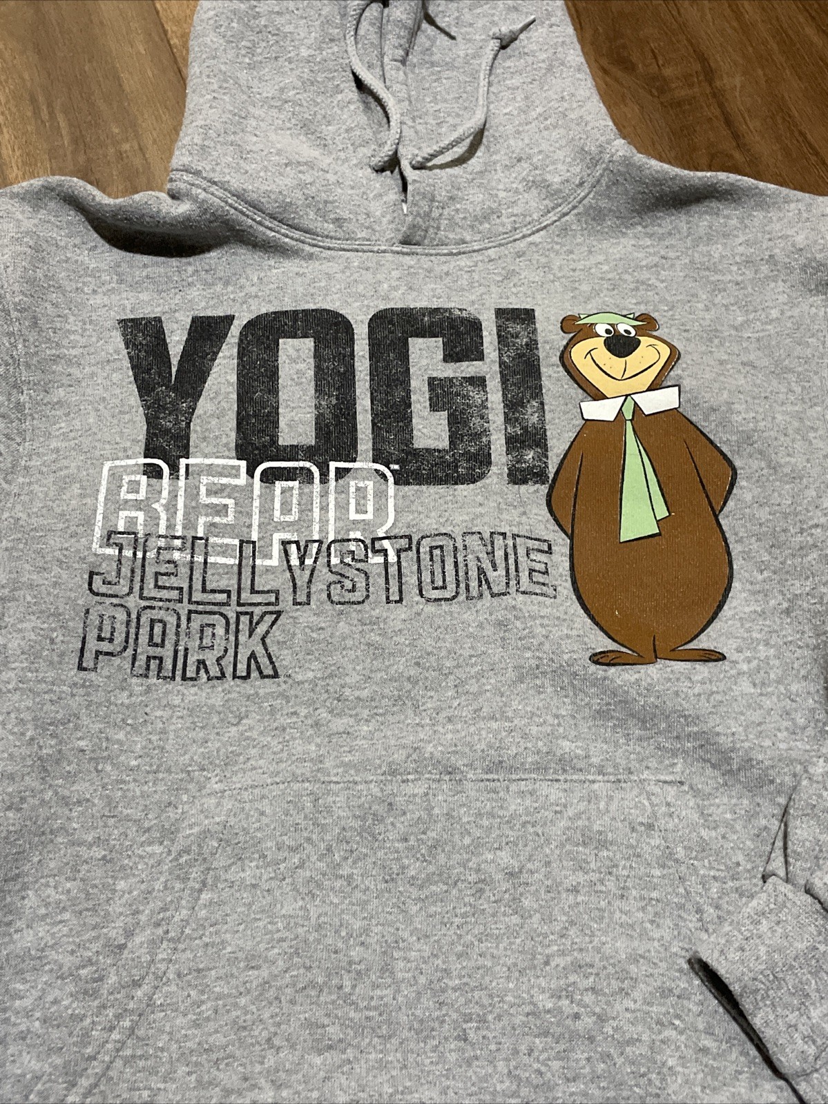 YOGI BEAR Small Unisex SOFFE “Jelly Stone Park” Grey Fleece Lined Hoodie