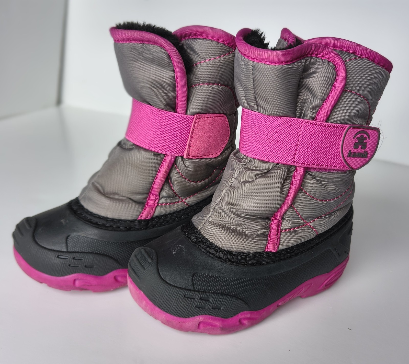 Kamik Snowbug 5 Toddler Winter Boots Size 9/26 Gray/Pink Waterproof Insulated