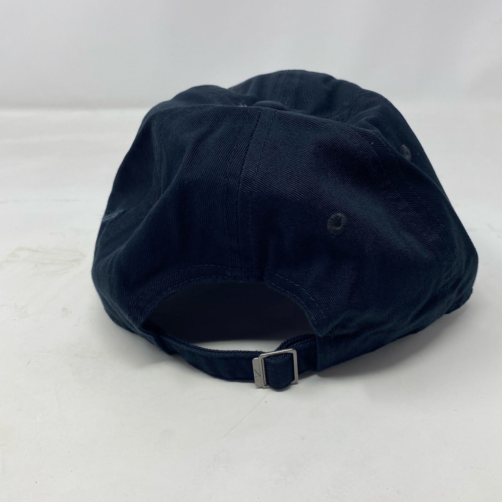 Nike Heritage 86 Campus Cap Black/White Adjustable One Size