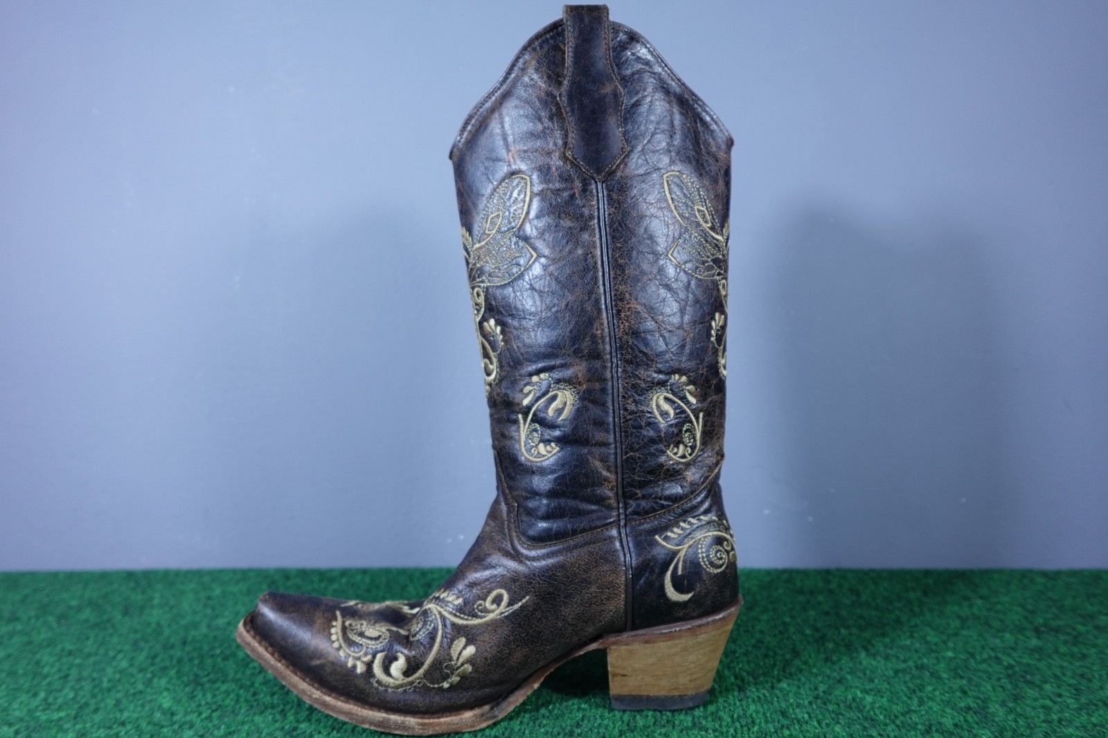 Circle G L5001 Brown Cowhide Embroidered Design Cowgirl Boots Women Size 9.5 M