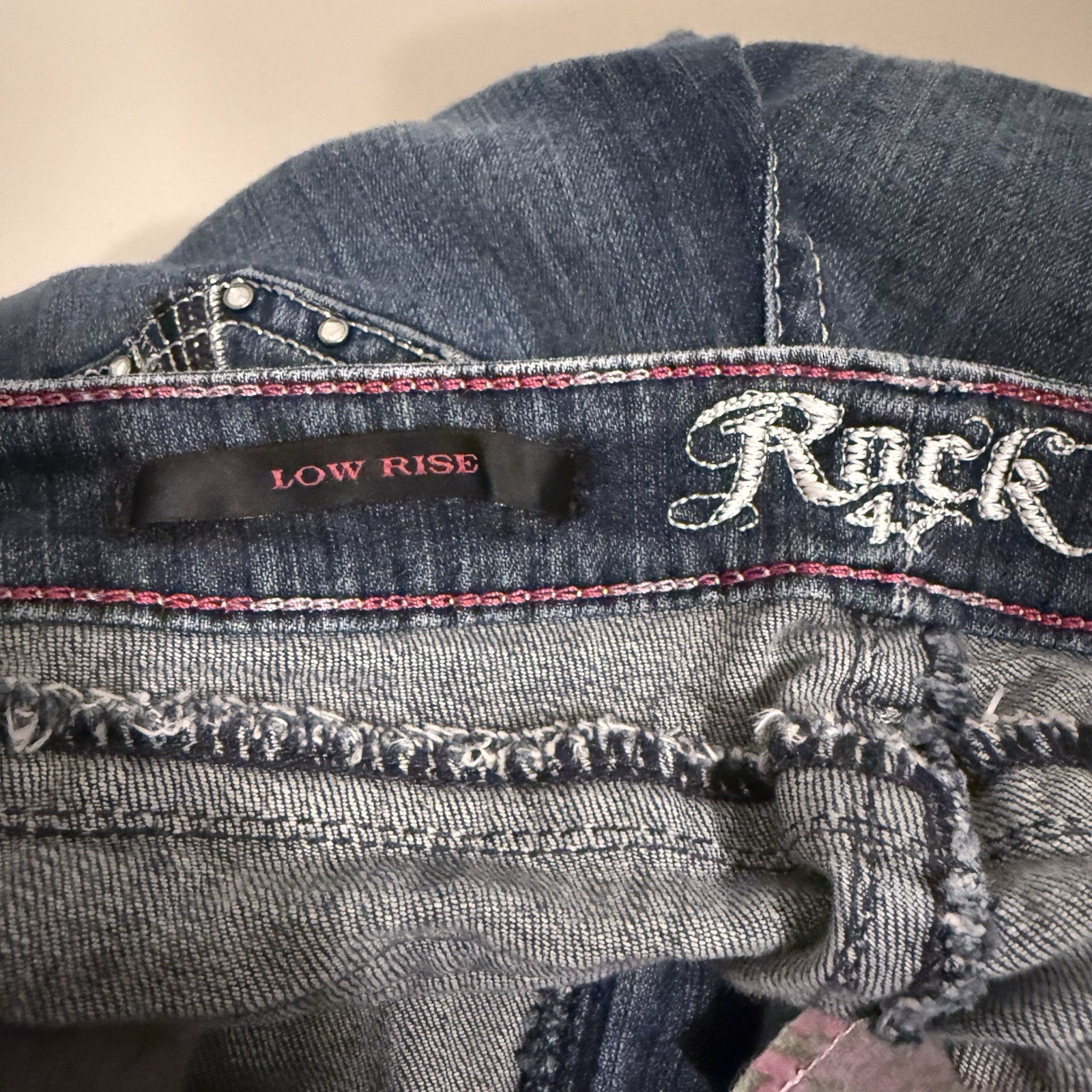 Wrangler Rock 47 Low Rise Bootcut Jeans SZ 7×34 Western Embellished Distressed