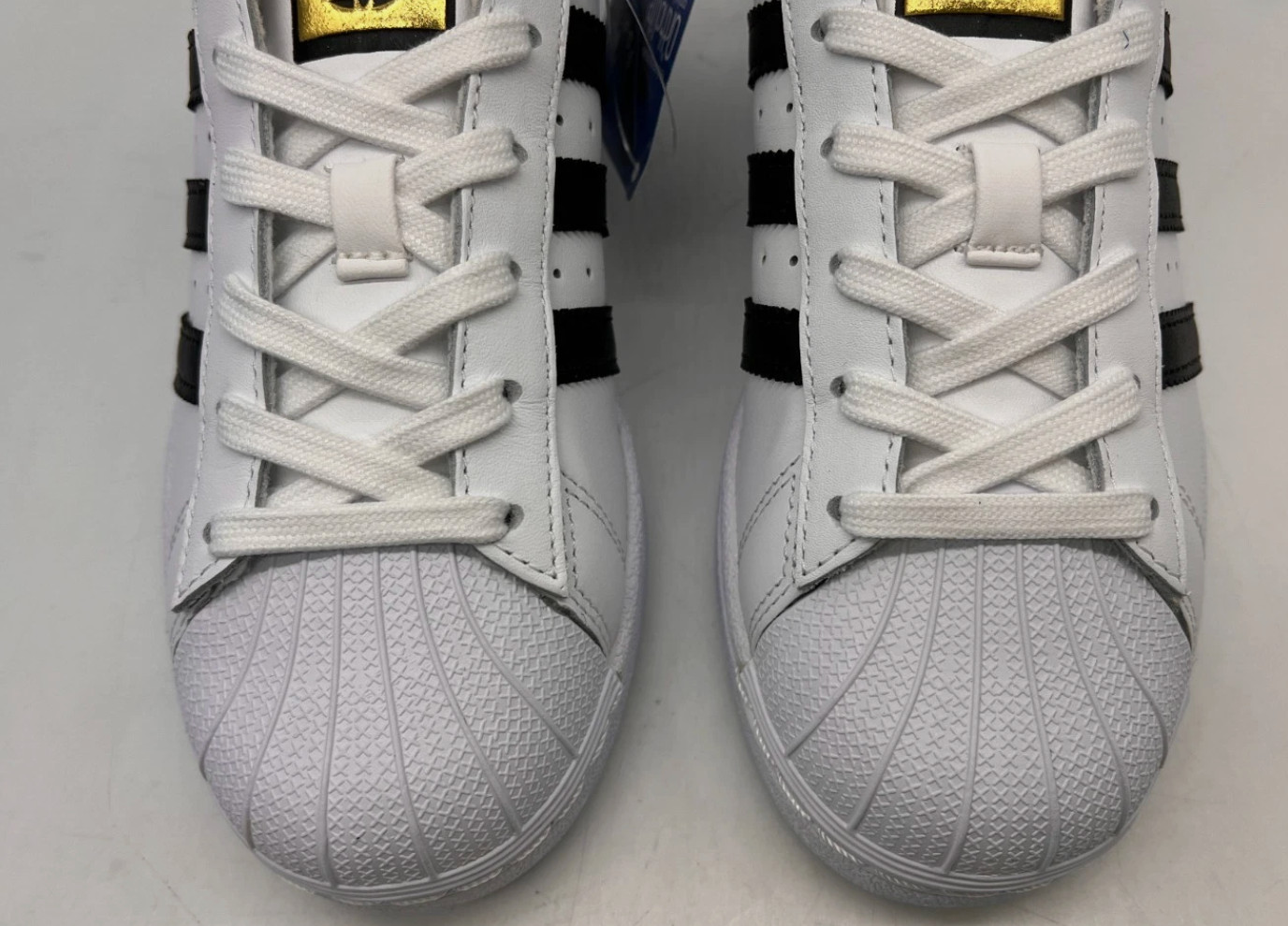 adidas Superstar J White w/ Black Shell Toe Kids Sneakers C77154