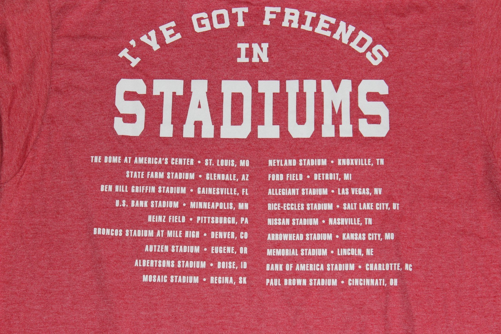 Garth Brooks I’ve Got Friends in Stadiums Concert Tour T-Shirt Men’s Size XL Red