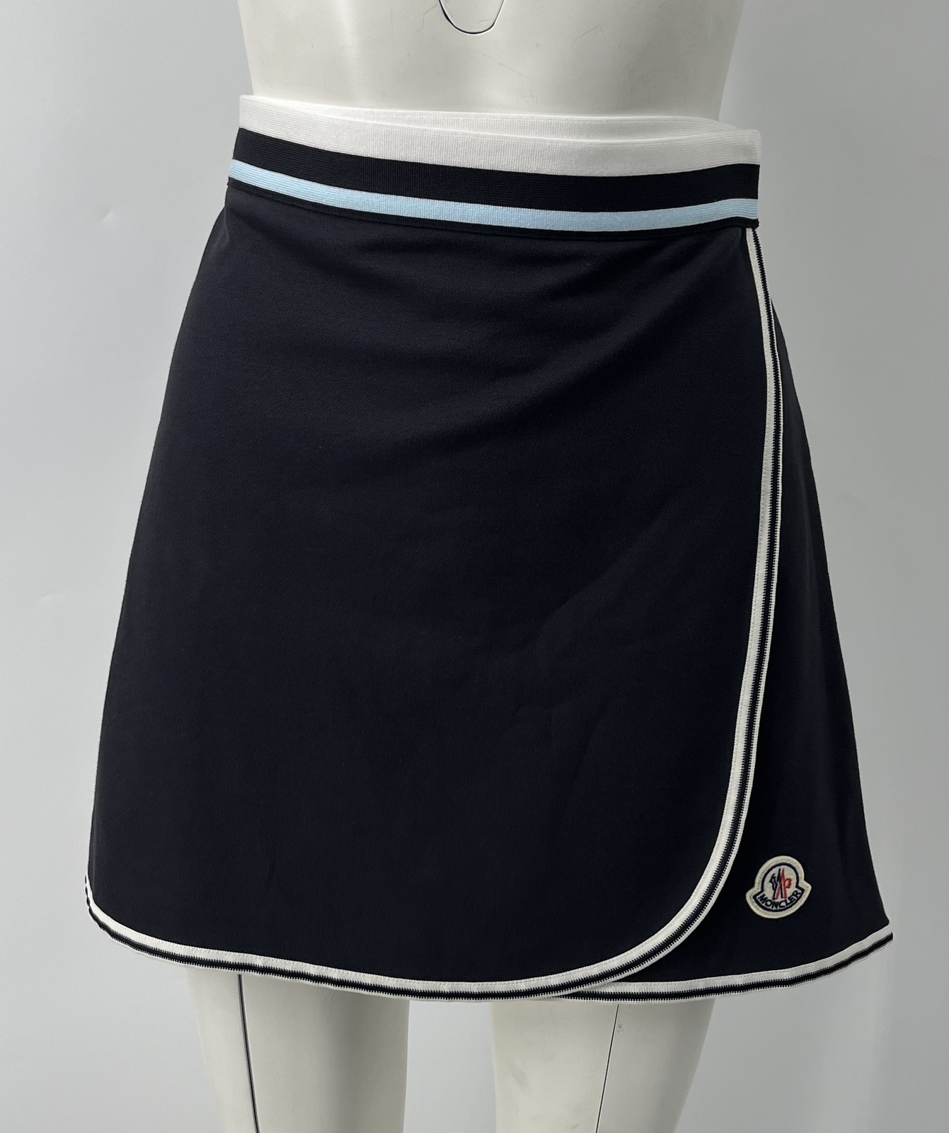 Moncler Logo Patch Faux Wrap Mini Skirt in Night Blue sz L NWT