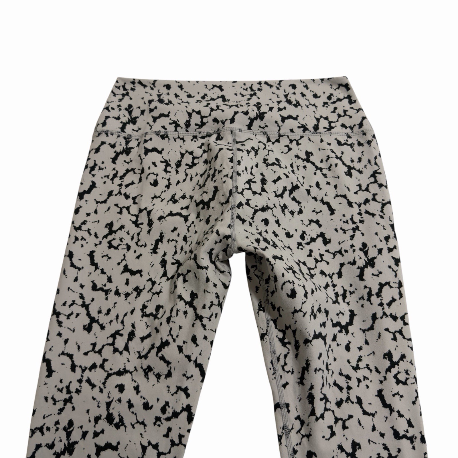 VARLEY Century 25″ Legging Size Large