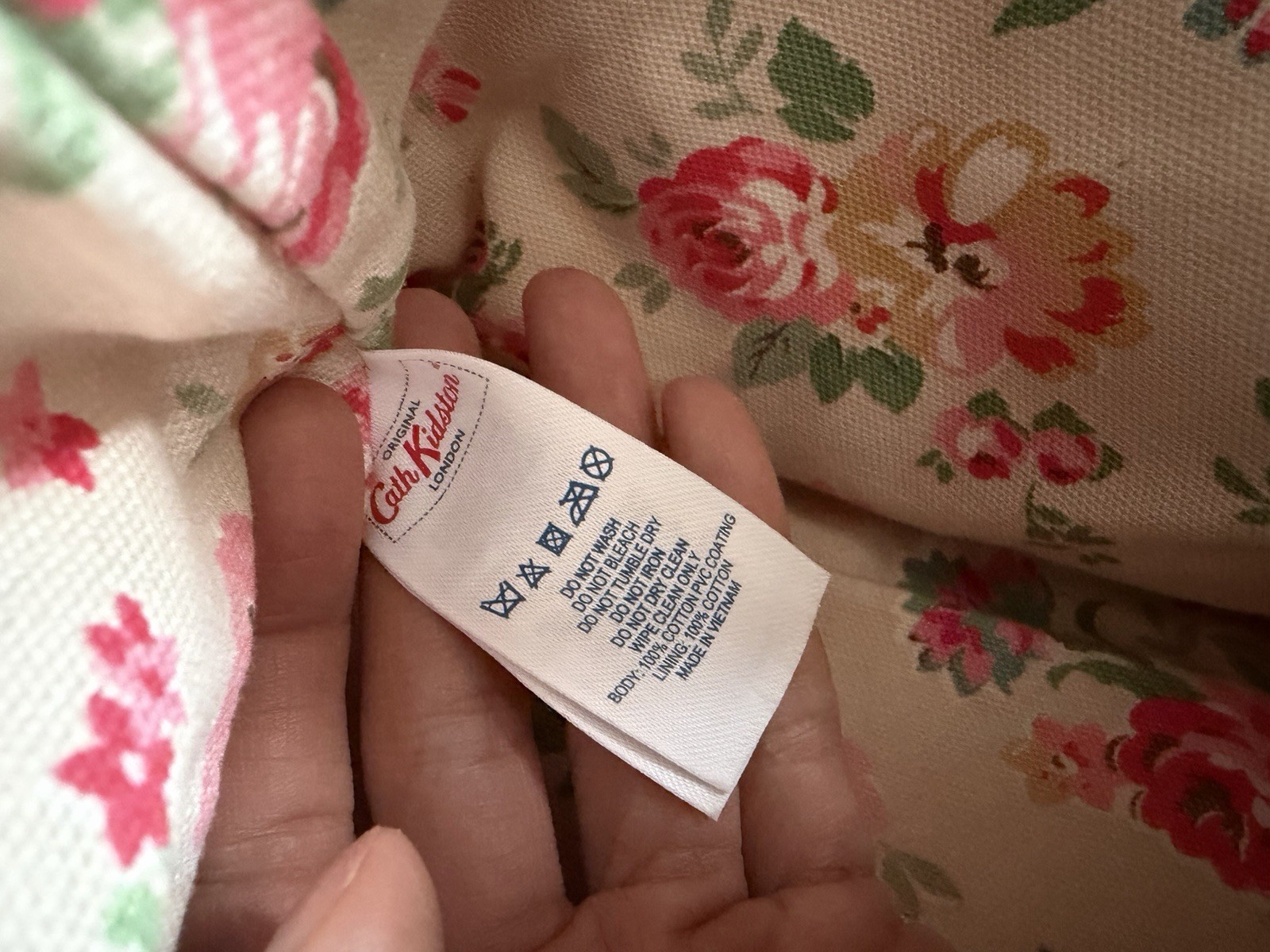 Cath Kidston Floral Oilcloth Crossbody Bag with Pouch Cream Pink Vintage
