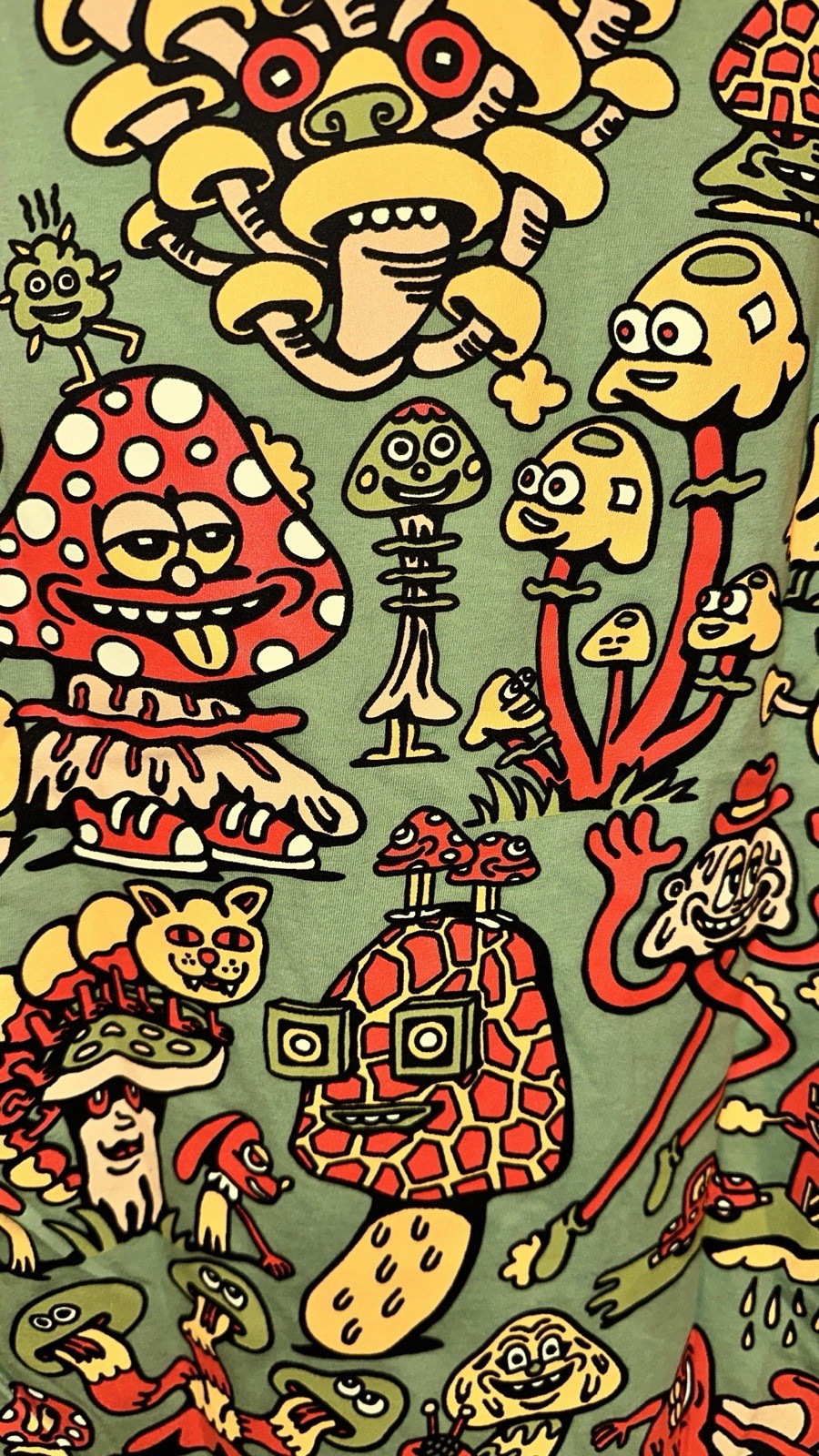 Killer Acid LimitedEdition Mushrooms Are My Friends Graphic T-Shirt Green Medium
