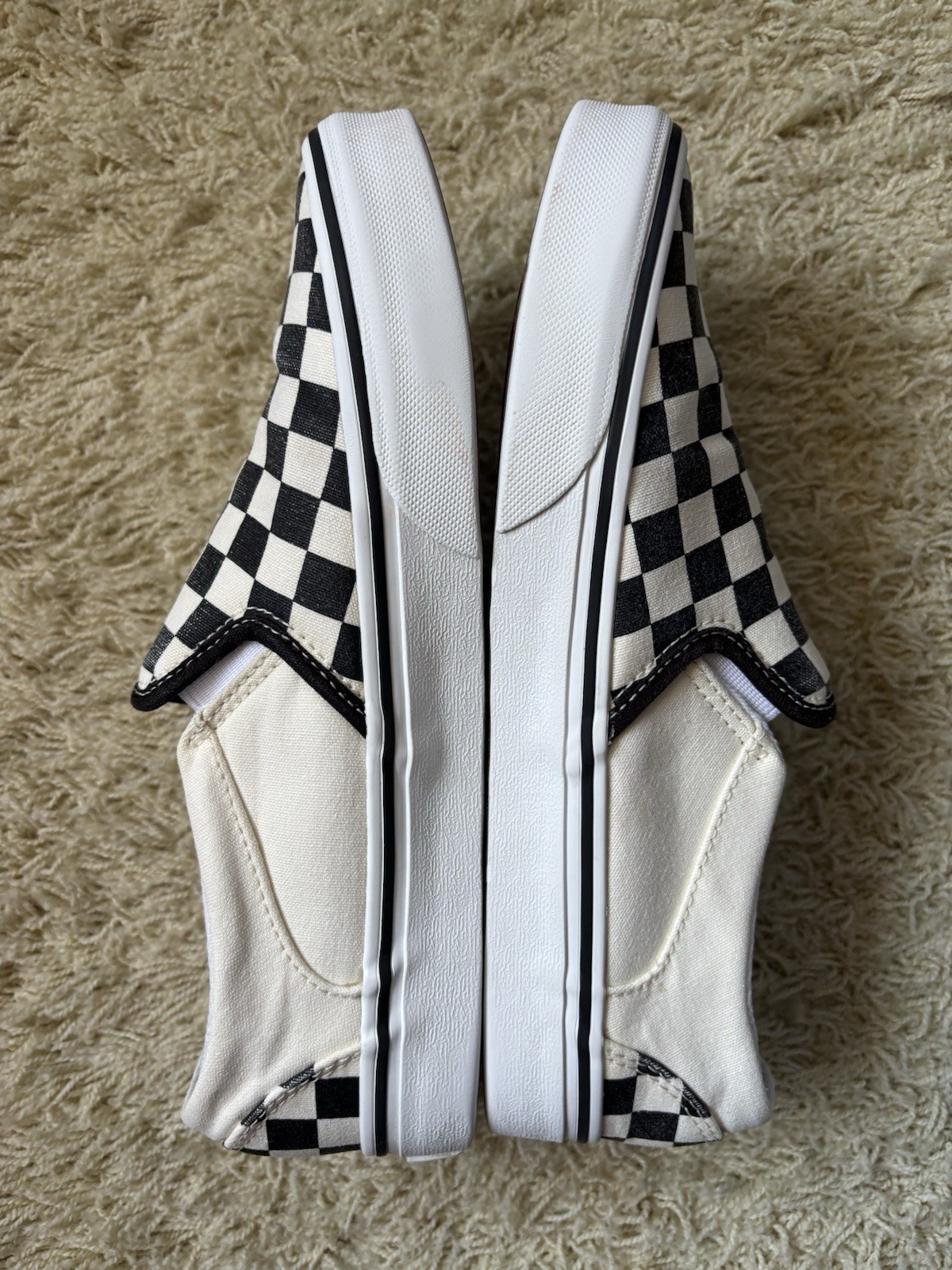 VANS Asher Women’s Slip-On Sneakers Checkerboard Black/White VN000VOSAPK