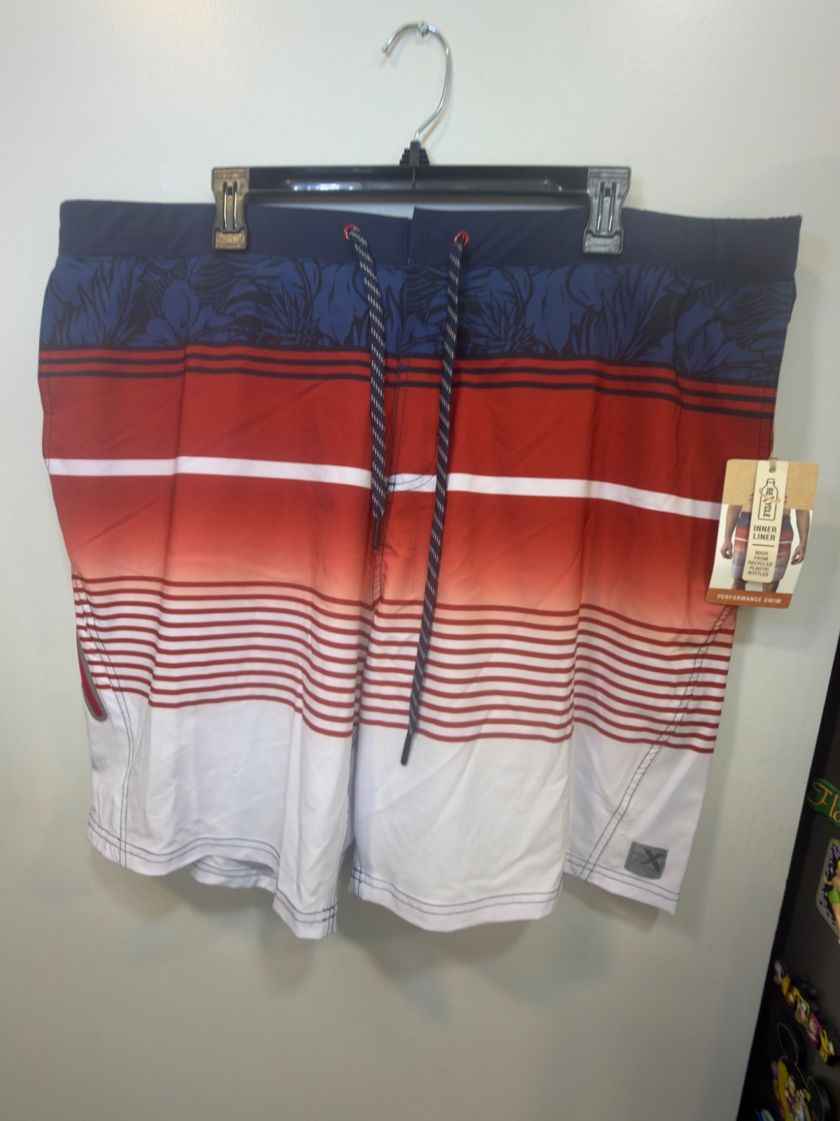 ZeroXposur Swim Trunks Short S Red White Blue UPF 50+ Quick Dry Lined