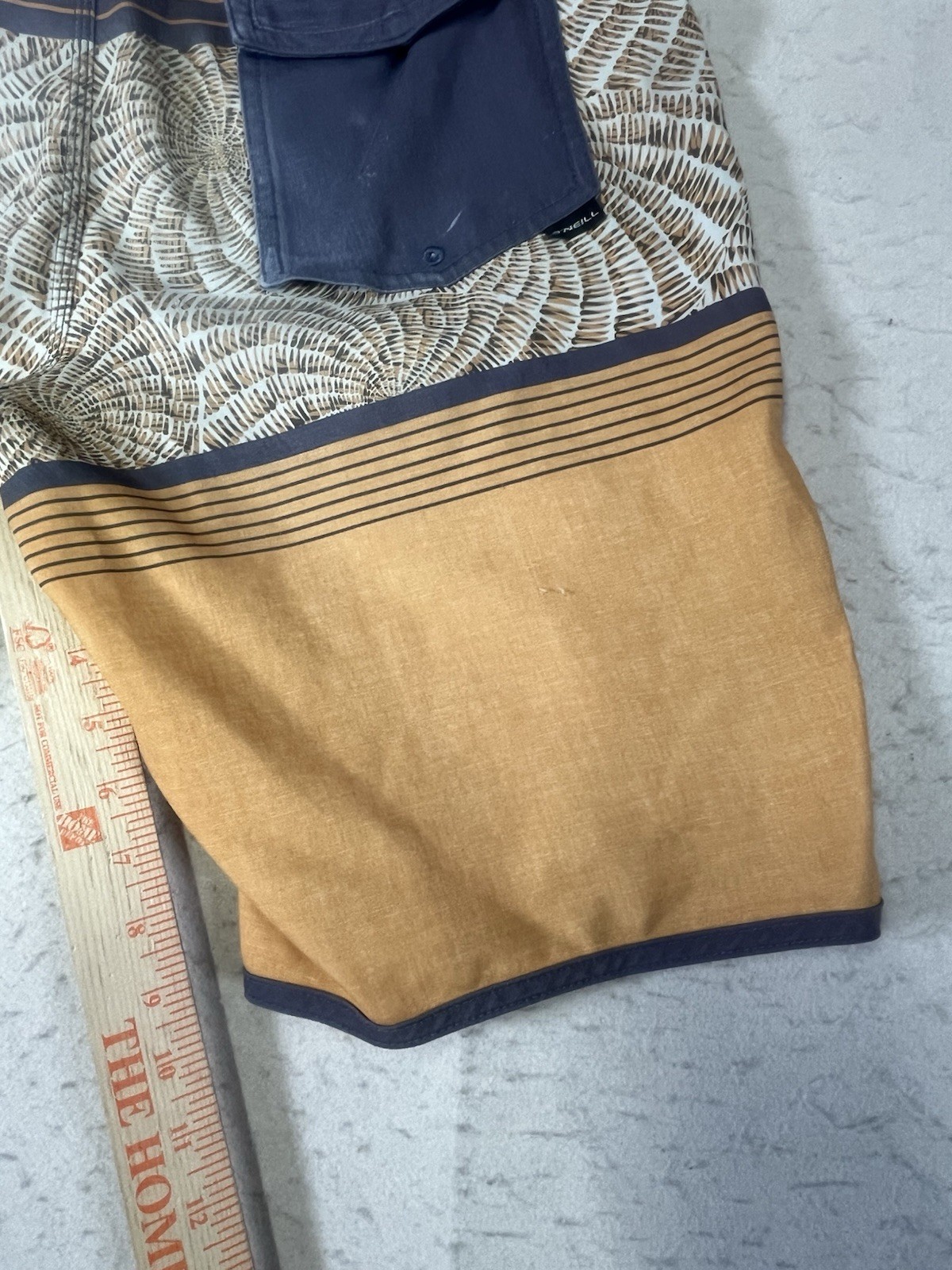 O’Neill Shorts Mens 31 Orange Tan Black Stripes Block Swimwear Boardshorts Pics