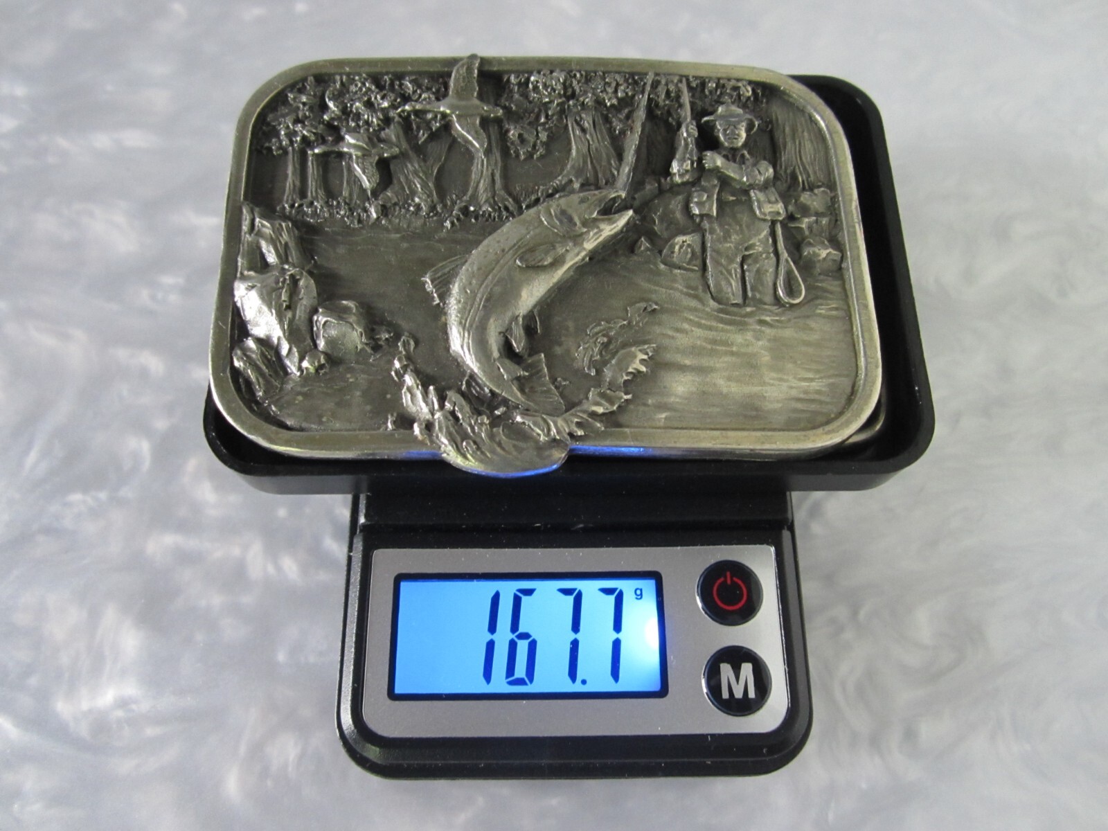 VINTAGE 1982 SALMON FISH OUTDOOR SPORTS FISHING SISKIYOU FISHERMANS BELT BUCKLE