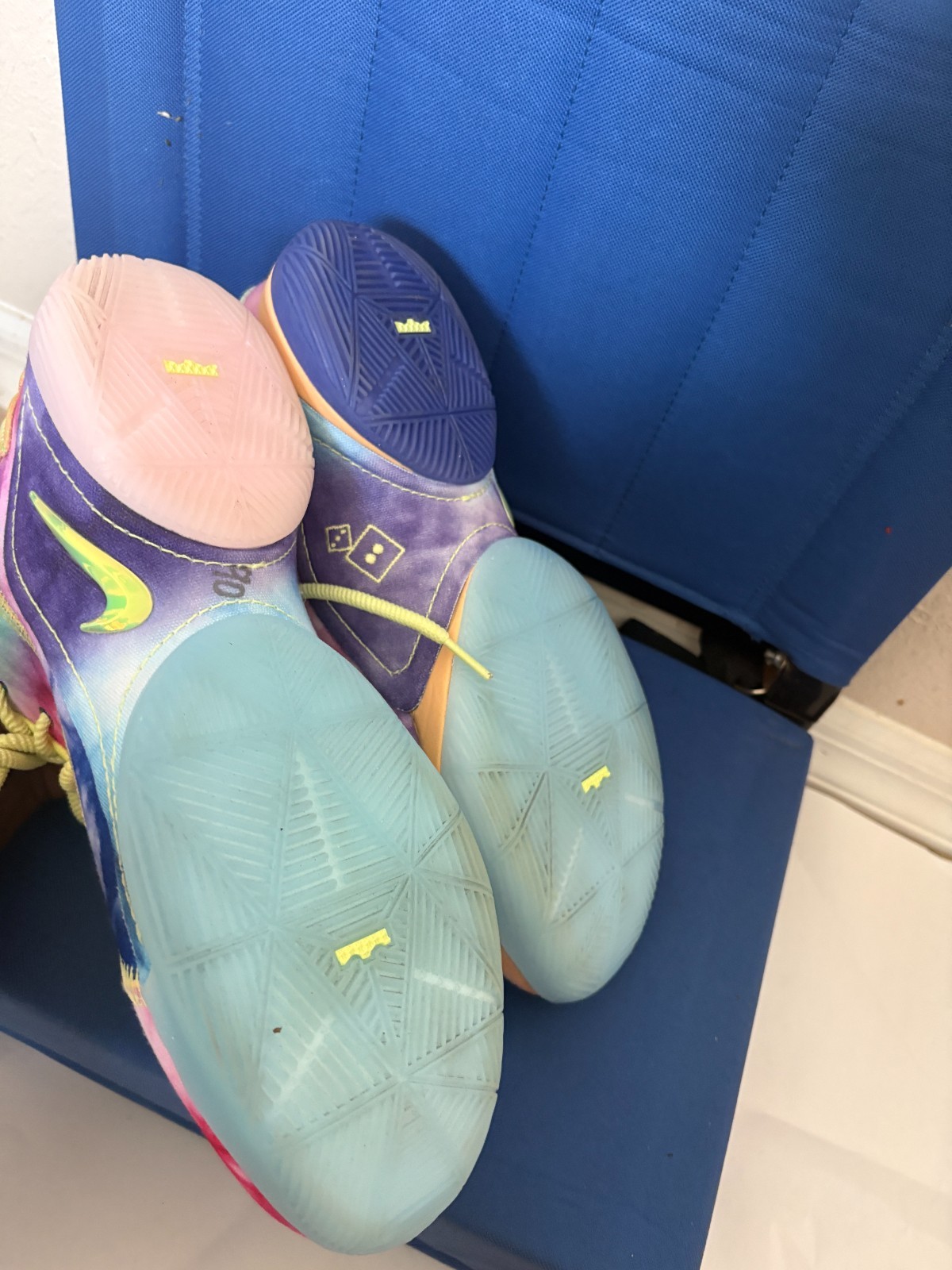 Size 10 – Monopoly x Nike LeBron 22 Tie-Dye