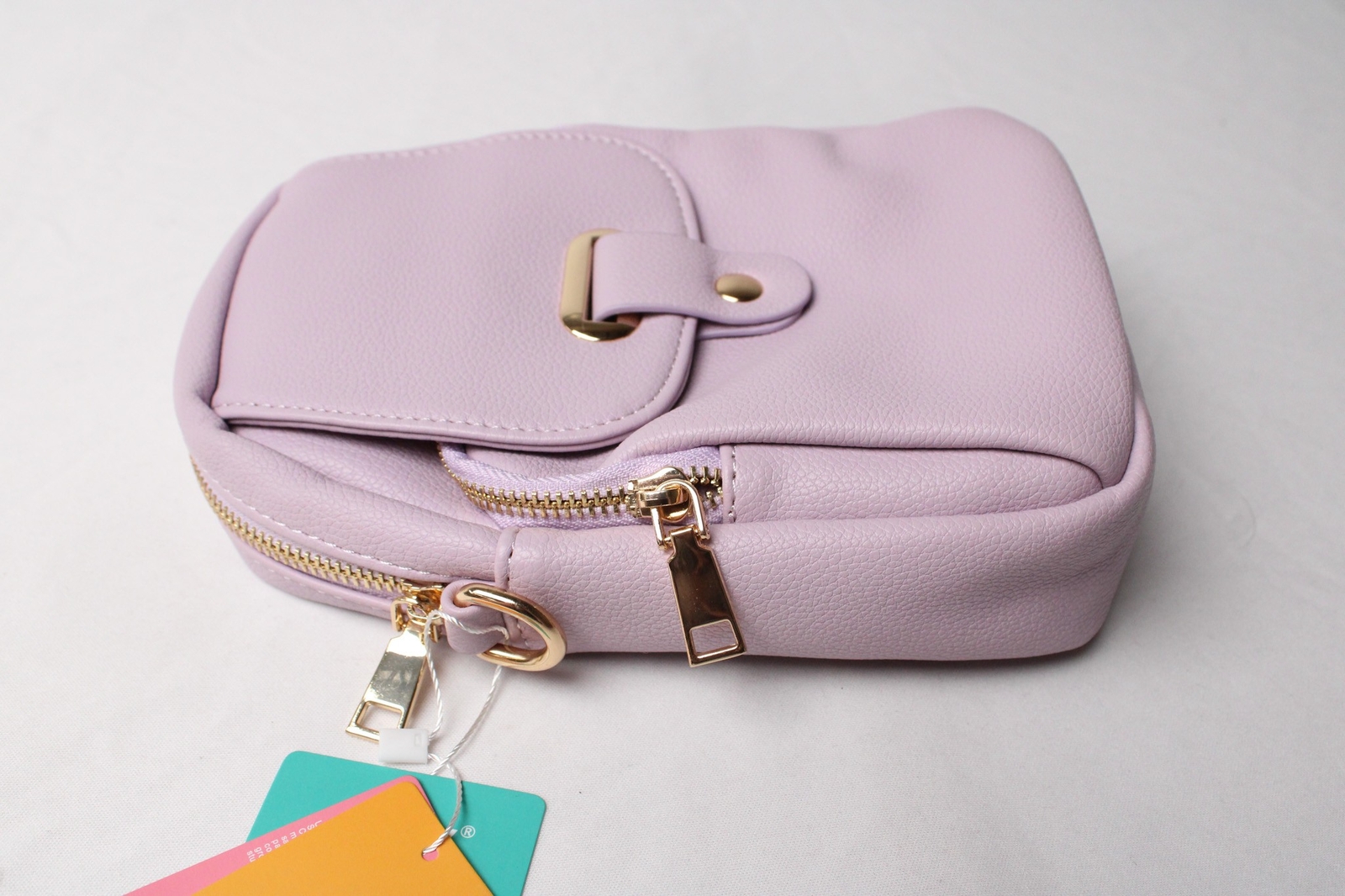 UHIW Women’s Small Multi Zip Closure Crossbody Bag CA4 Purple One Size NWT