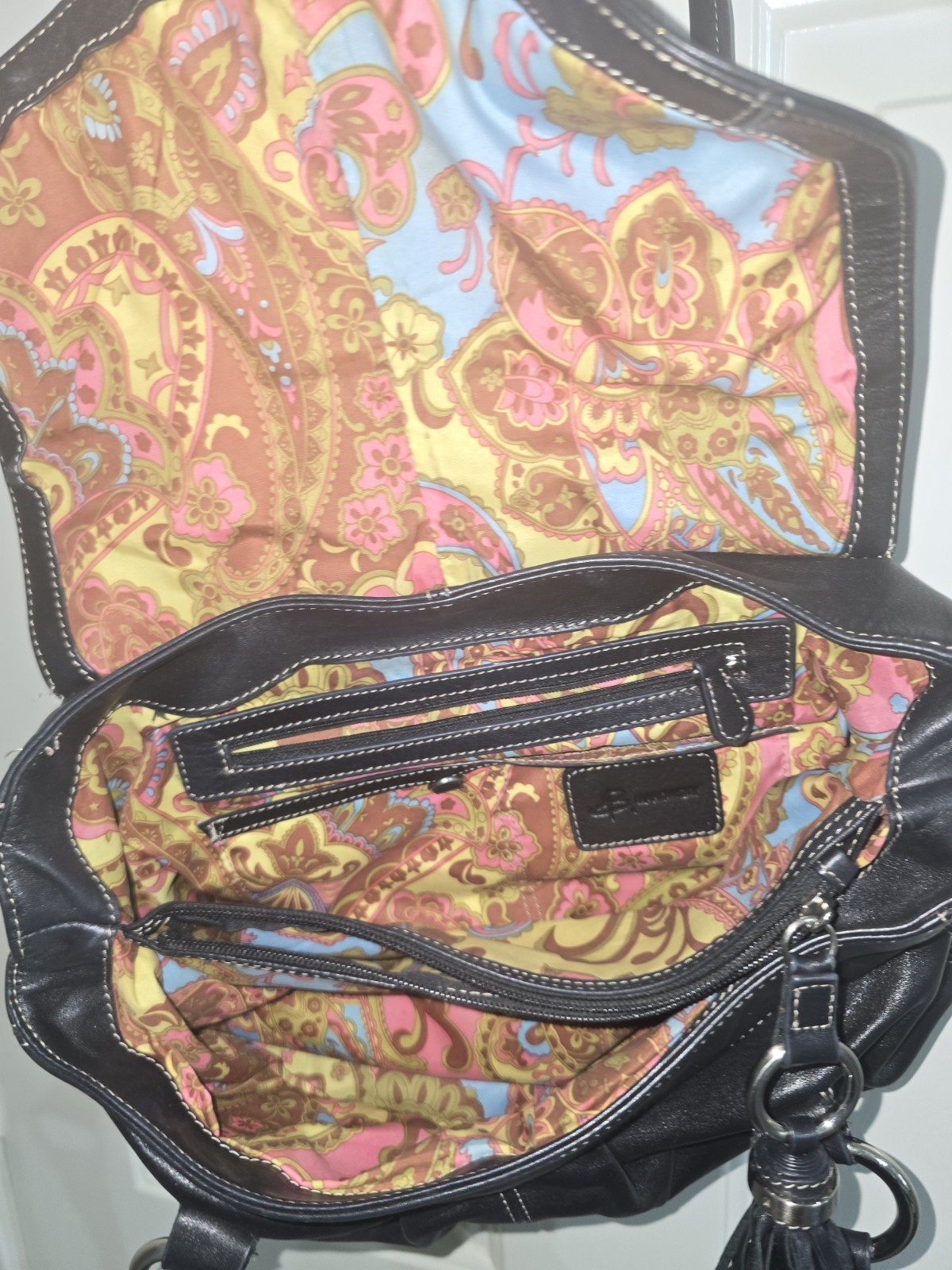 B. Makowsky Black Medium Shoulder Bag Buckle Tassel Silver Hardware Paisley