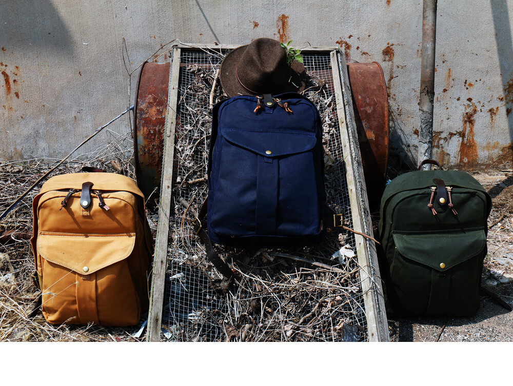 Water-repellent Heavy Wax Canvas 70307 Unisex Retro Backpack Computer Bag