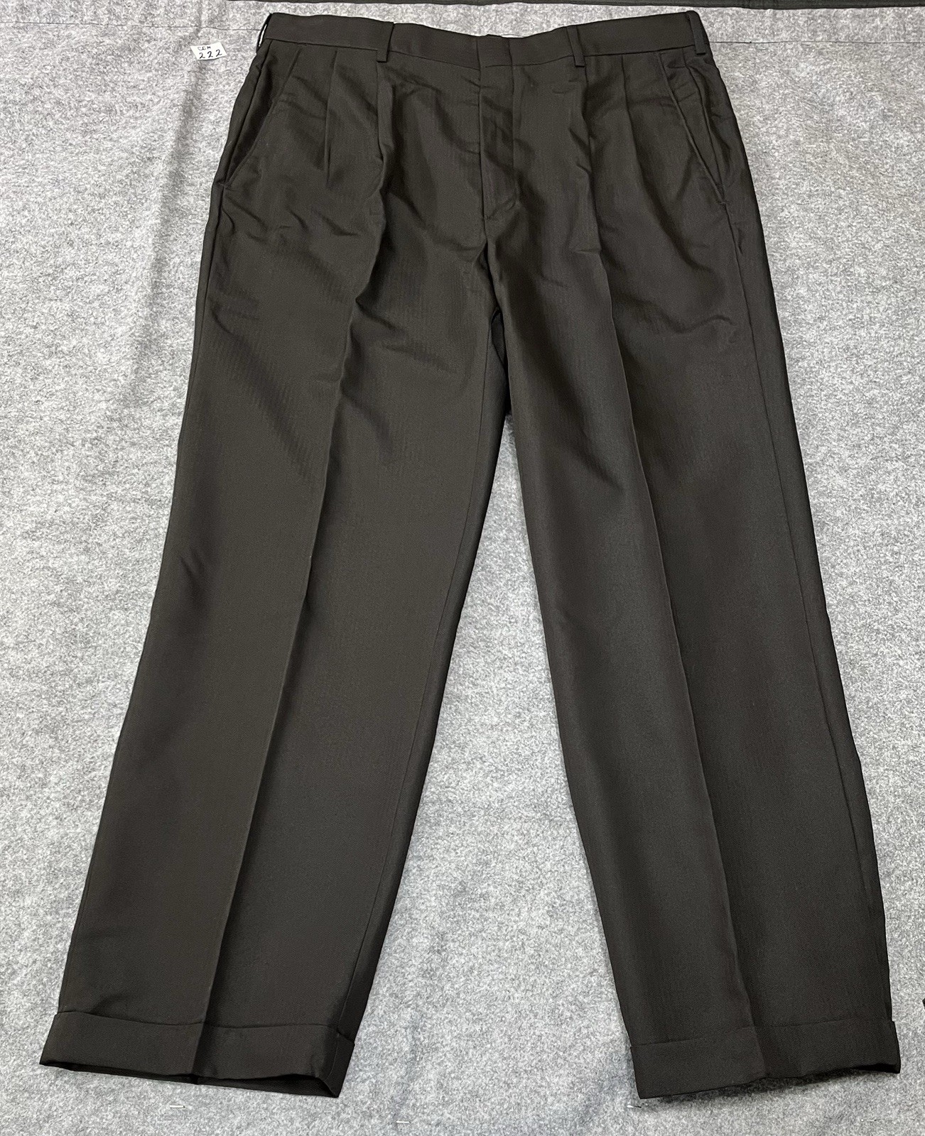 Vintage Haggar Dress Pants Men 36×31 Herringbone Cuffed Pleated Polyester/Rayon