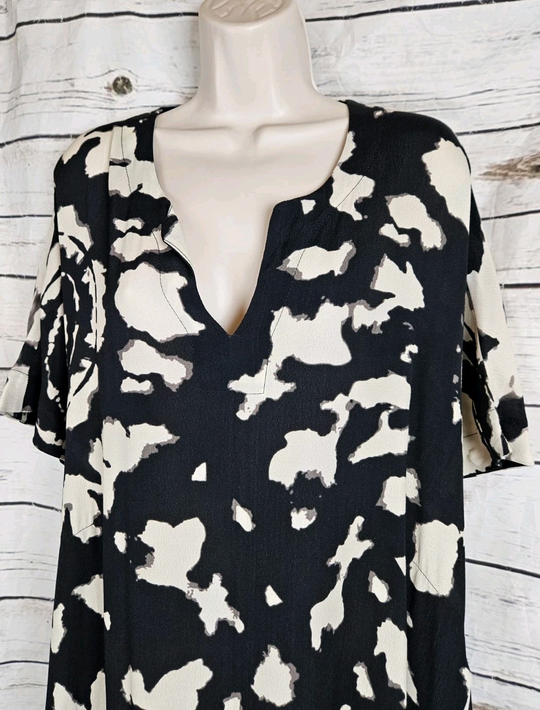 Alembika Black Abstract Floral Dress 2 Medium Midi Viscose Lagenlook
