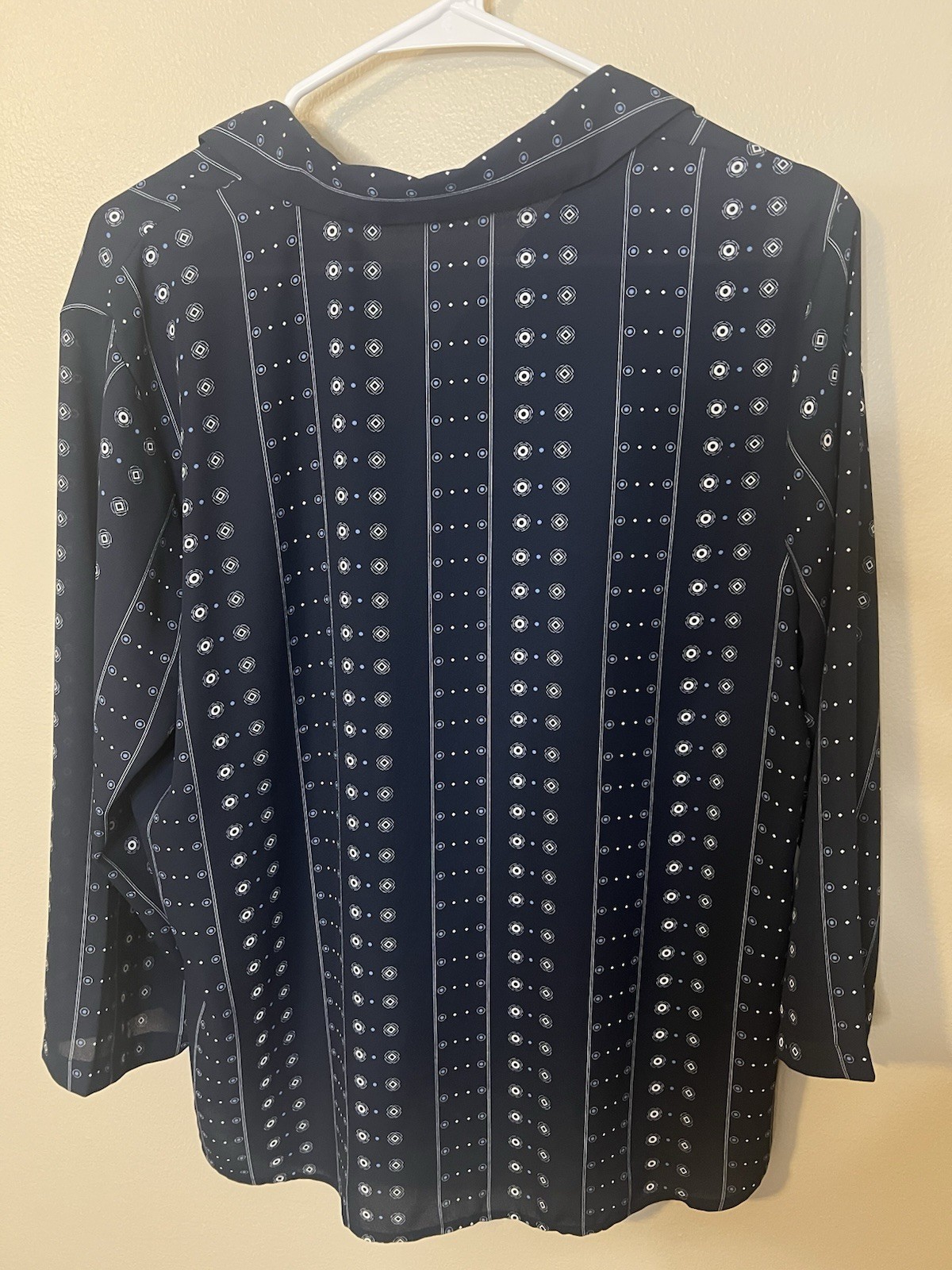 Van Heusen Navy Geometric Lightweight Blouse