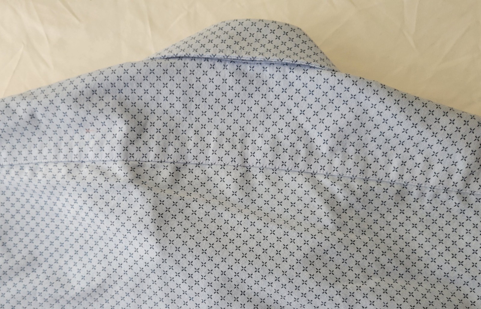 Stafford Travel Blue Diamond Button Down Oxford Shirt Size 17.5 36/37