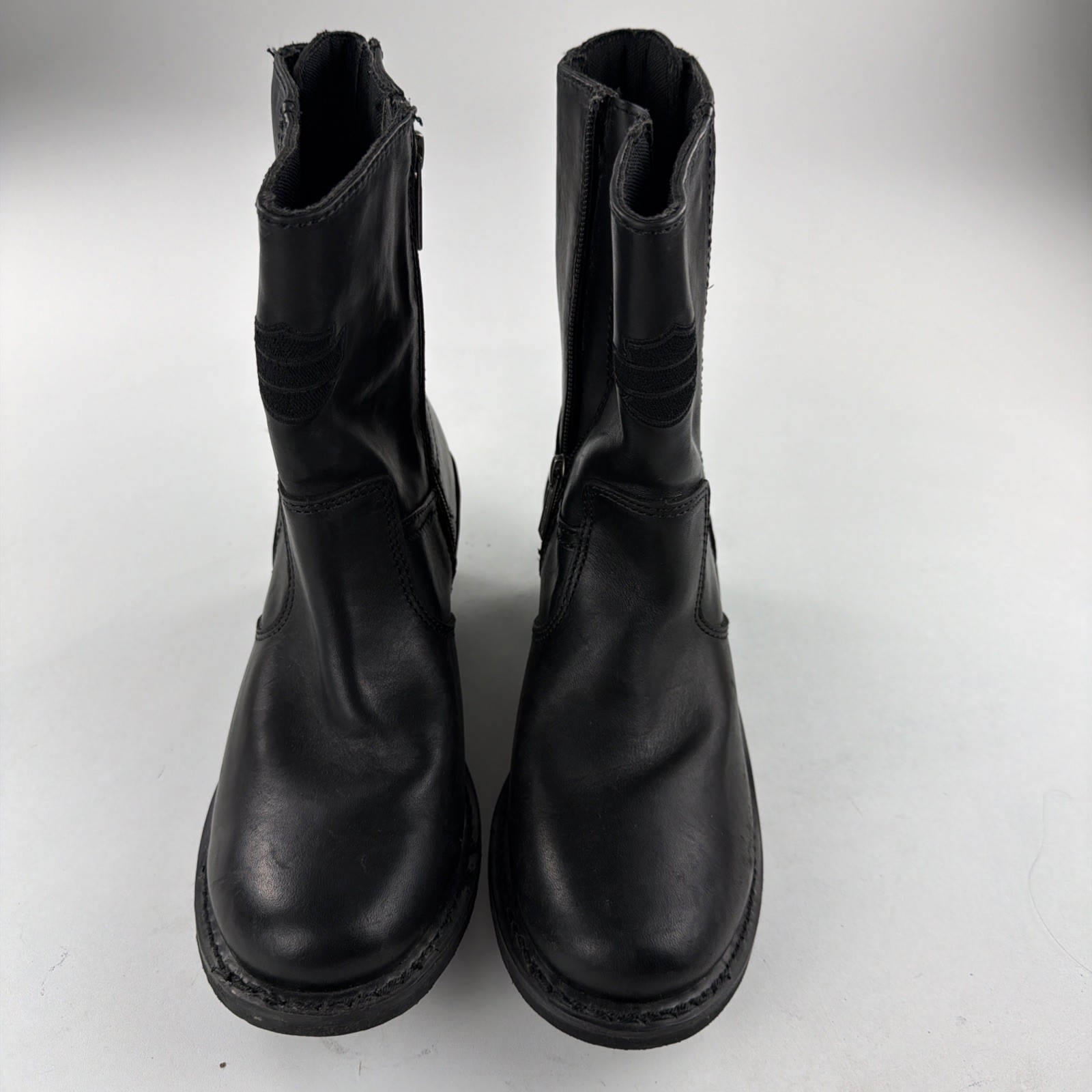 Harley-Davidson motorcycle boots feature a side zipper and a lace-up back W 8.5