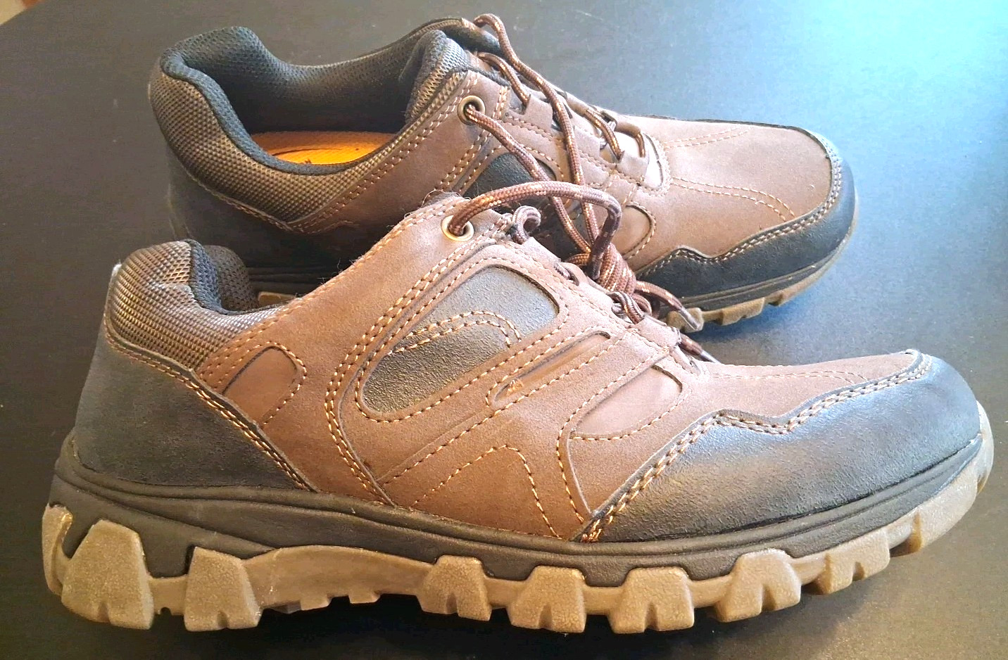 Earth Spirit Cold Creek Rugged Gelron Cushion Arch Support Men’s Shoe Size 9