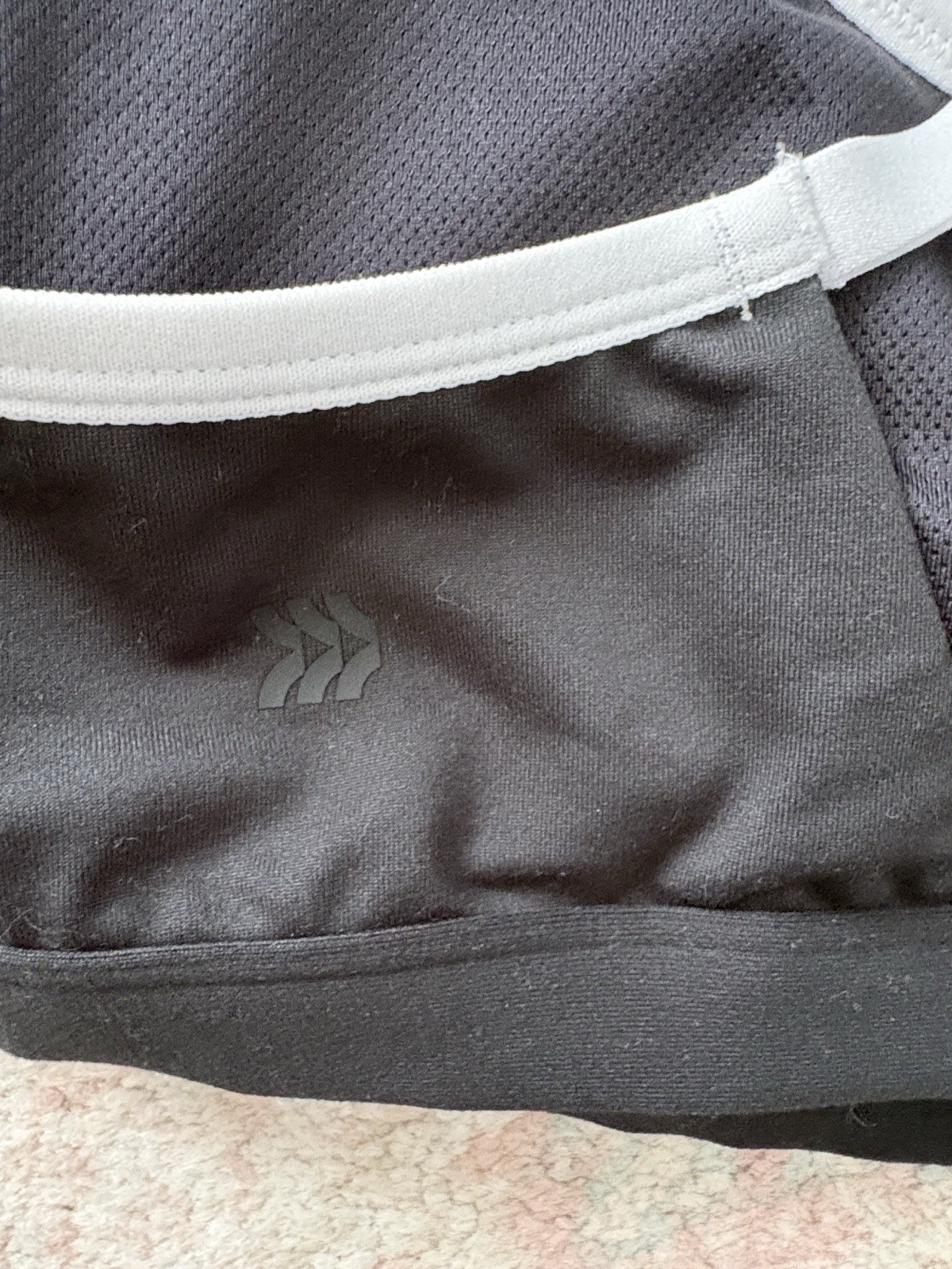 All in Motion Simplicity Light Support Crossback Sports Bra XL Black/White