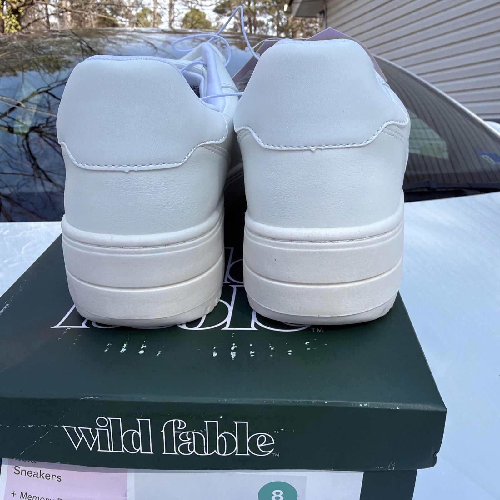 Wild Fable Lola Low Casual Fashion Womens Sneakers White Size 8