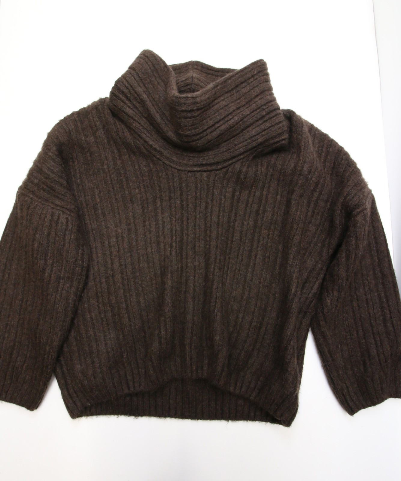 Source Unknown Becca Oversized High Roll Knit Pullover Womens OS Brown $240
