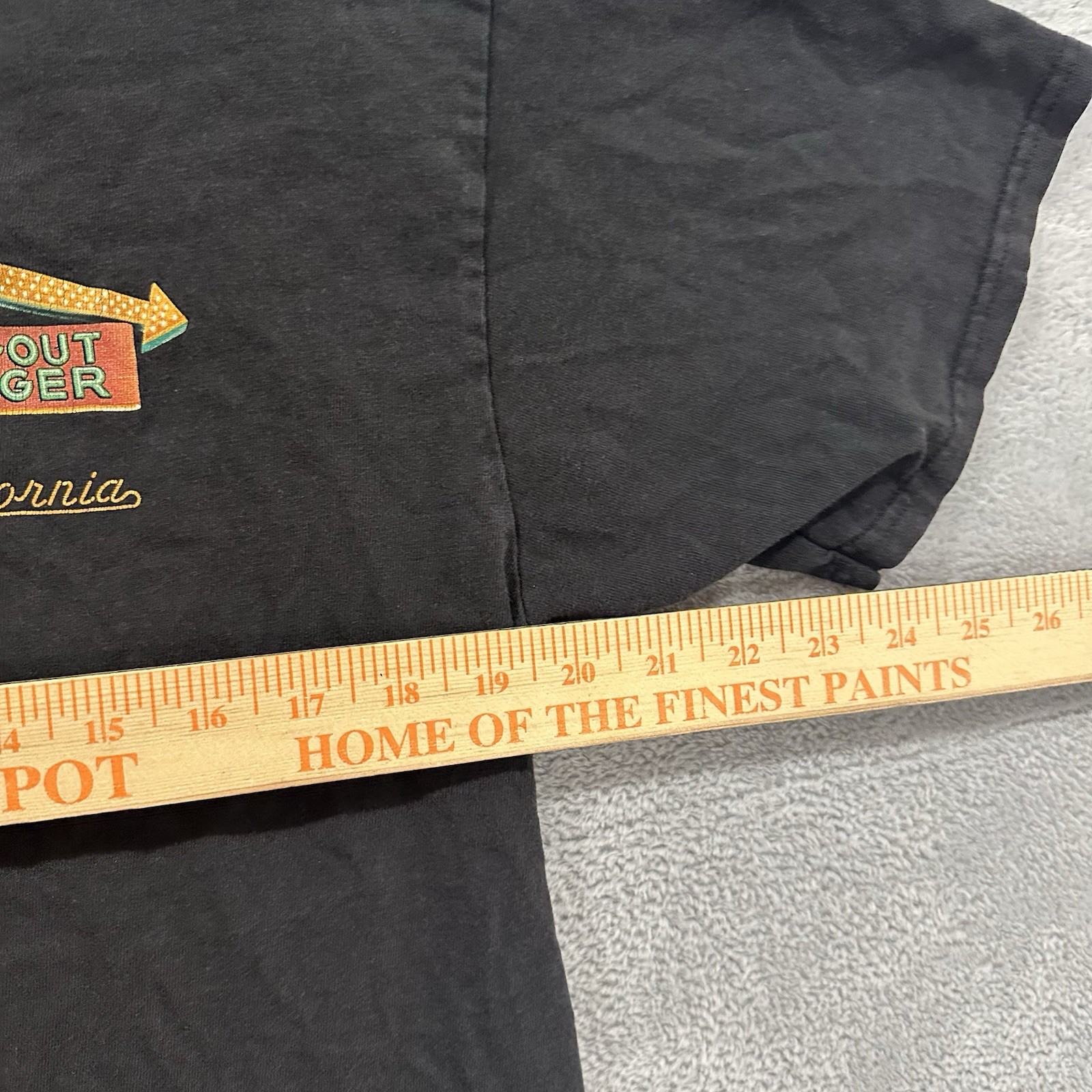 In N Out Burger Tee Tshirt Men Large Black Classic Cars Logo