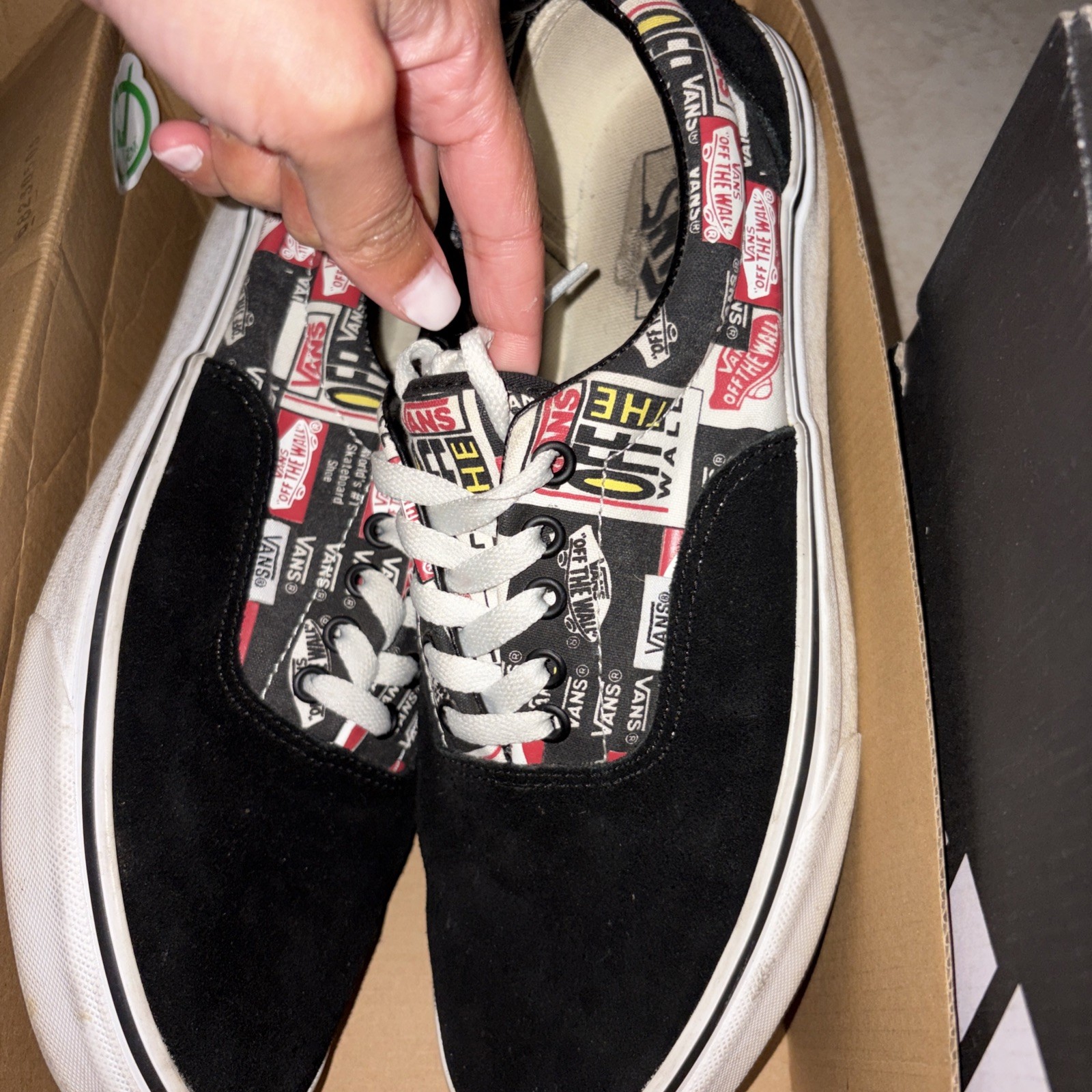 MOVE-OUT SALE: Vans Era Off The Wall Logo Print Sneakers VN0009QC6BT