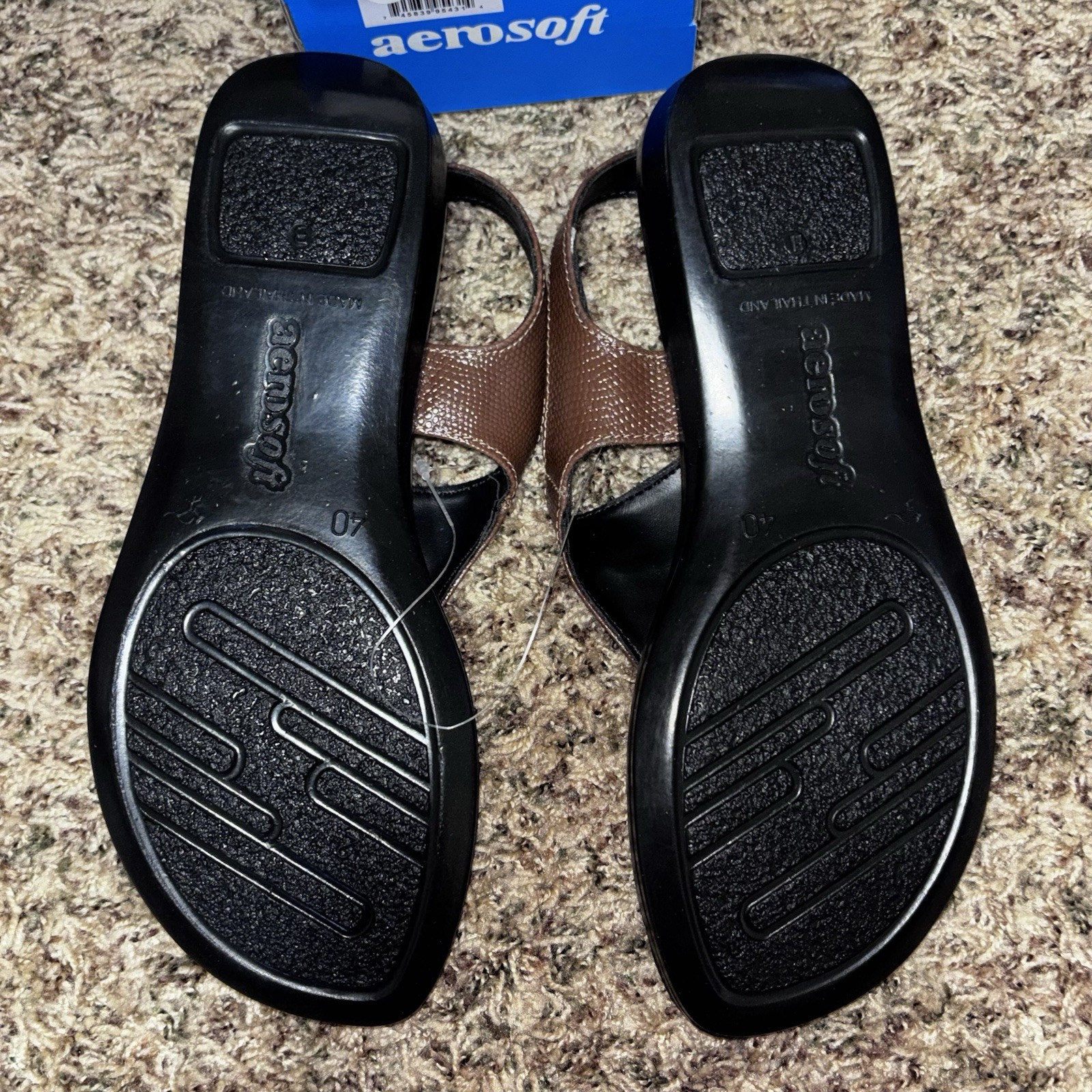 Aerosoft Women’s Thong Sandals Brown/Black/Gold Logo Slip On EU 40 US 9