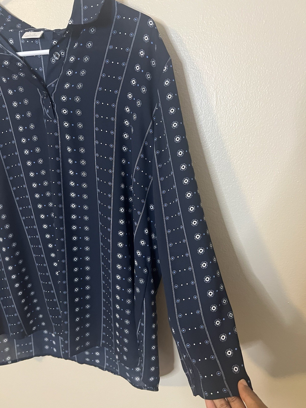 Van Heusen Navy Geometric Lightweight Blouse