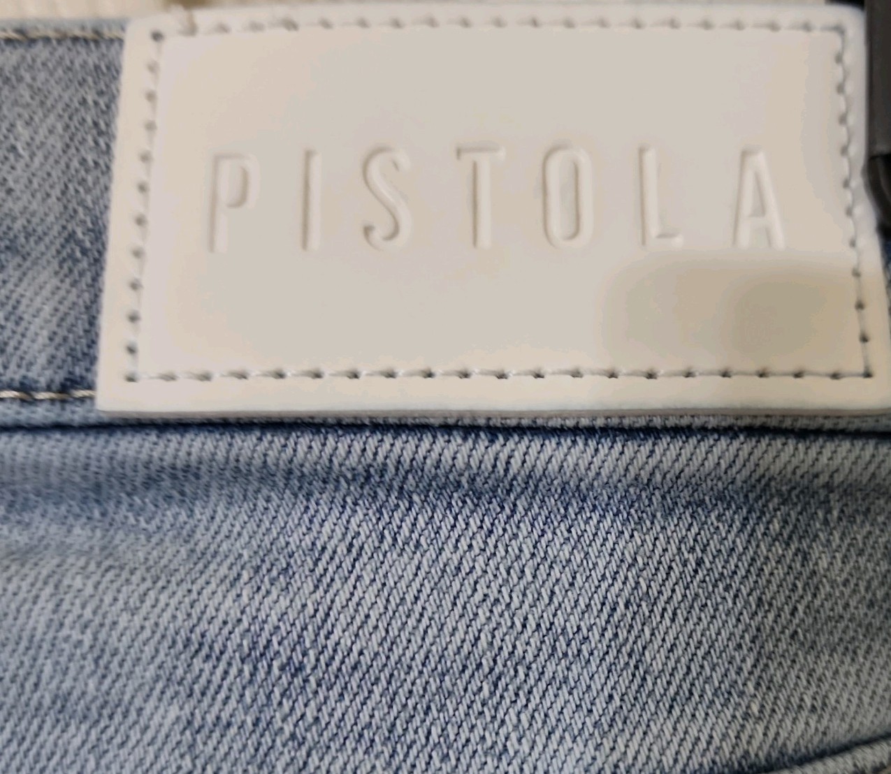 Pistola Womens Izzy HighRise Wide Leg Crop Jeans, Size 27 Great shape Inseam 26