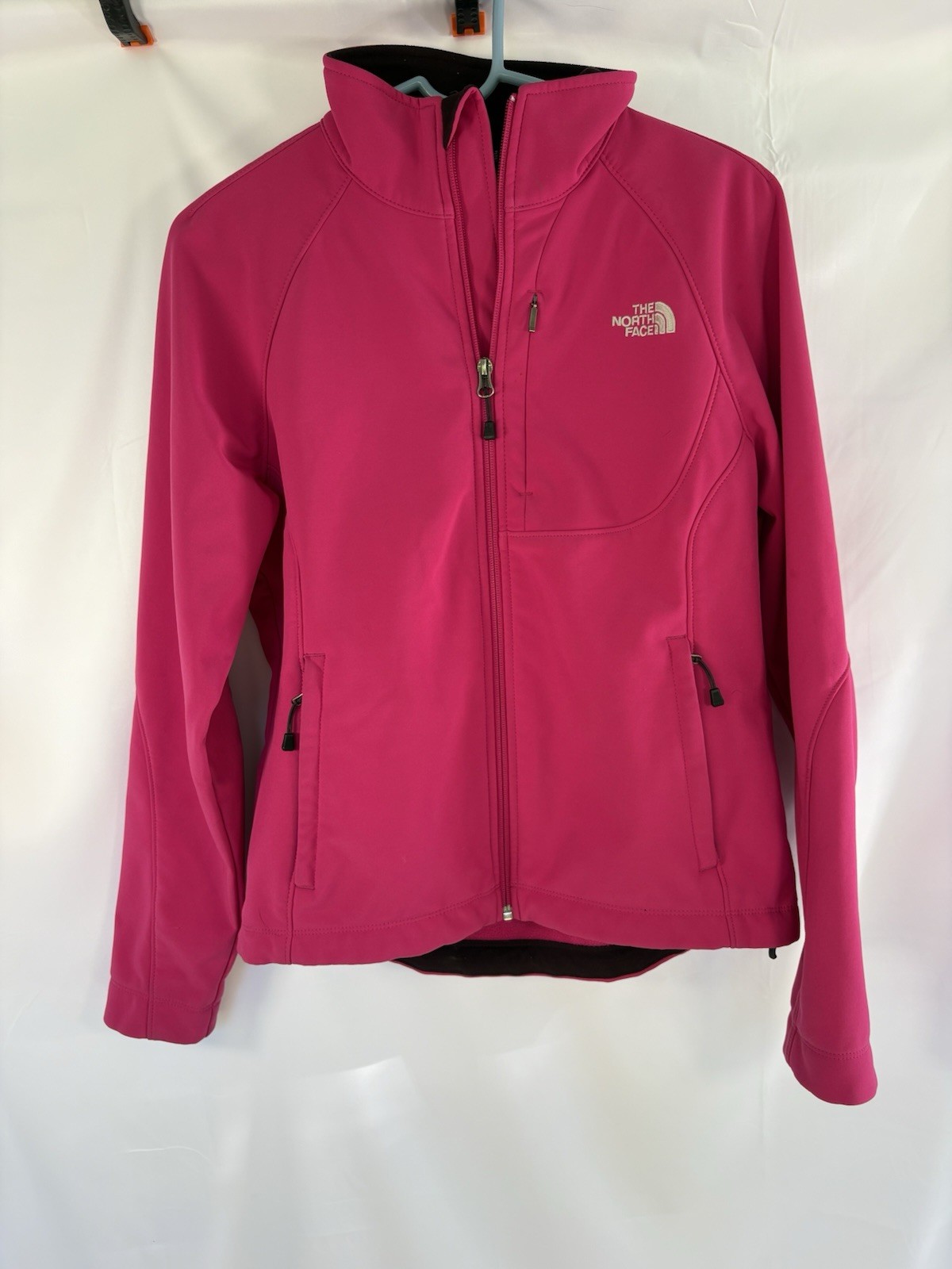 The North Face Hot Pink, Women’s Medium, Apex Jacket,