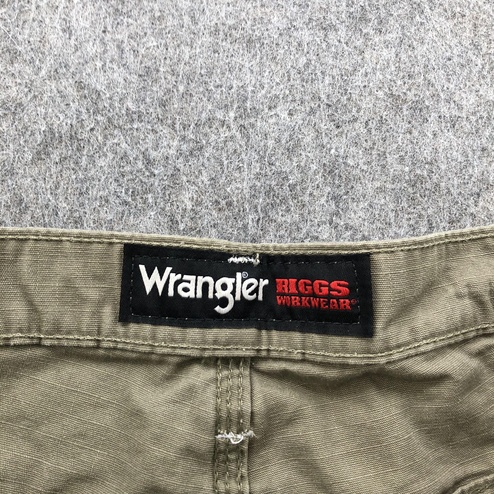 Wrangler Riggs Workwear Pants Mens 42×30 Beige Ripstop Carpenter Relaxed Fit