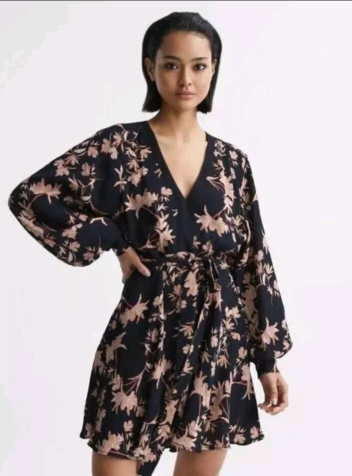 Reiss Kerina Floral Flippy Vneck Dress size UK 6 RRP £298