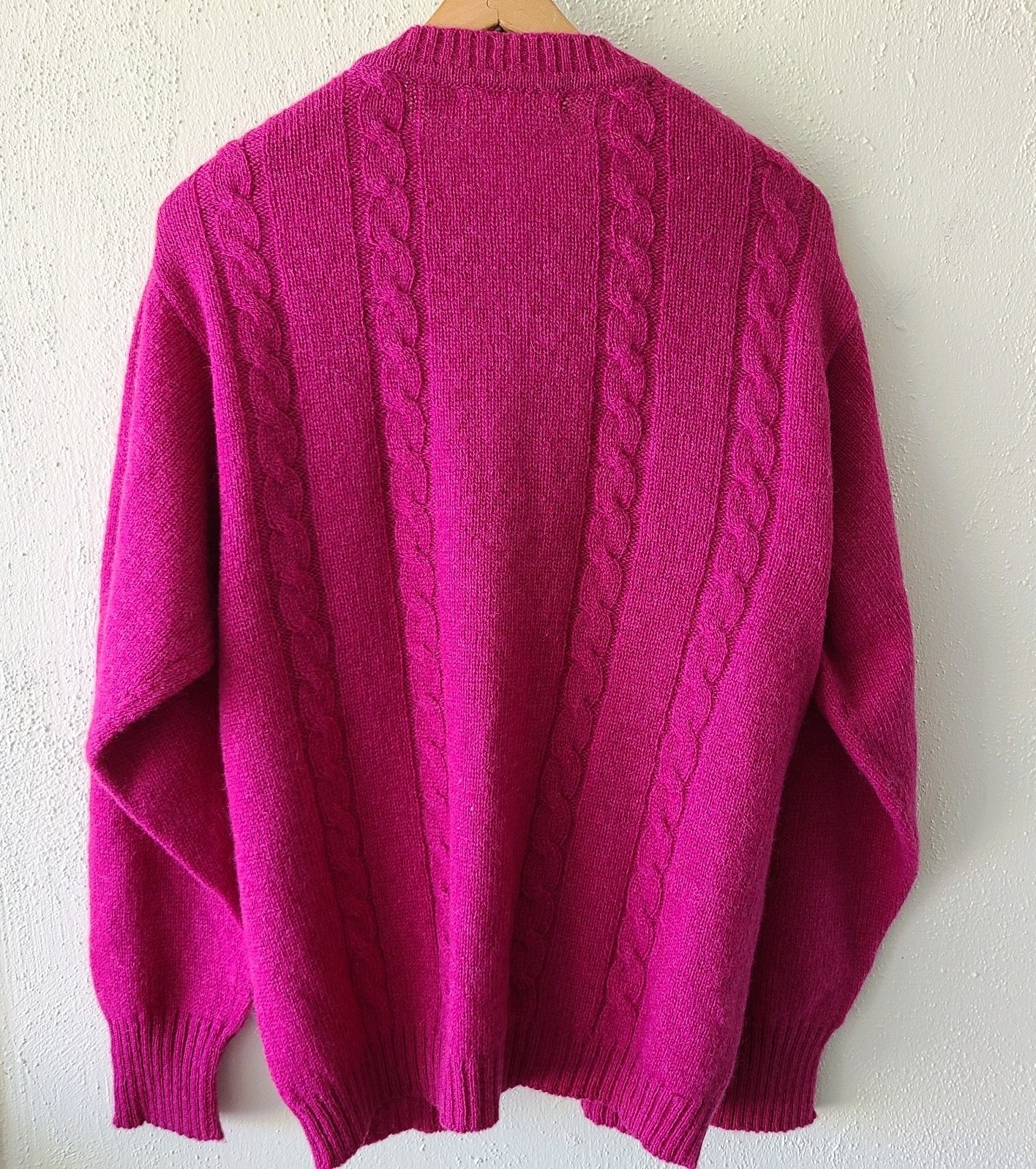 Halston III 100% wool Cardigan Sweater Women’s L Raspberry Red Vintage 1990’s